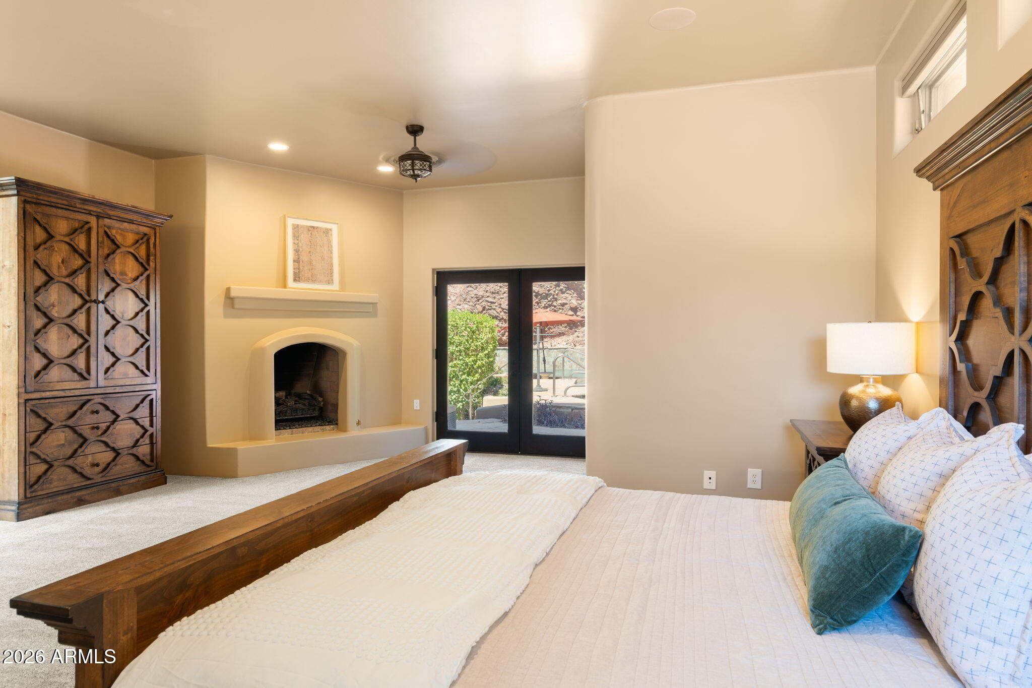 CAMELBACK CANYON - Residential