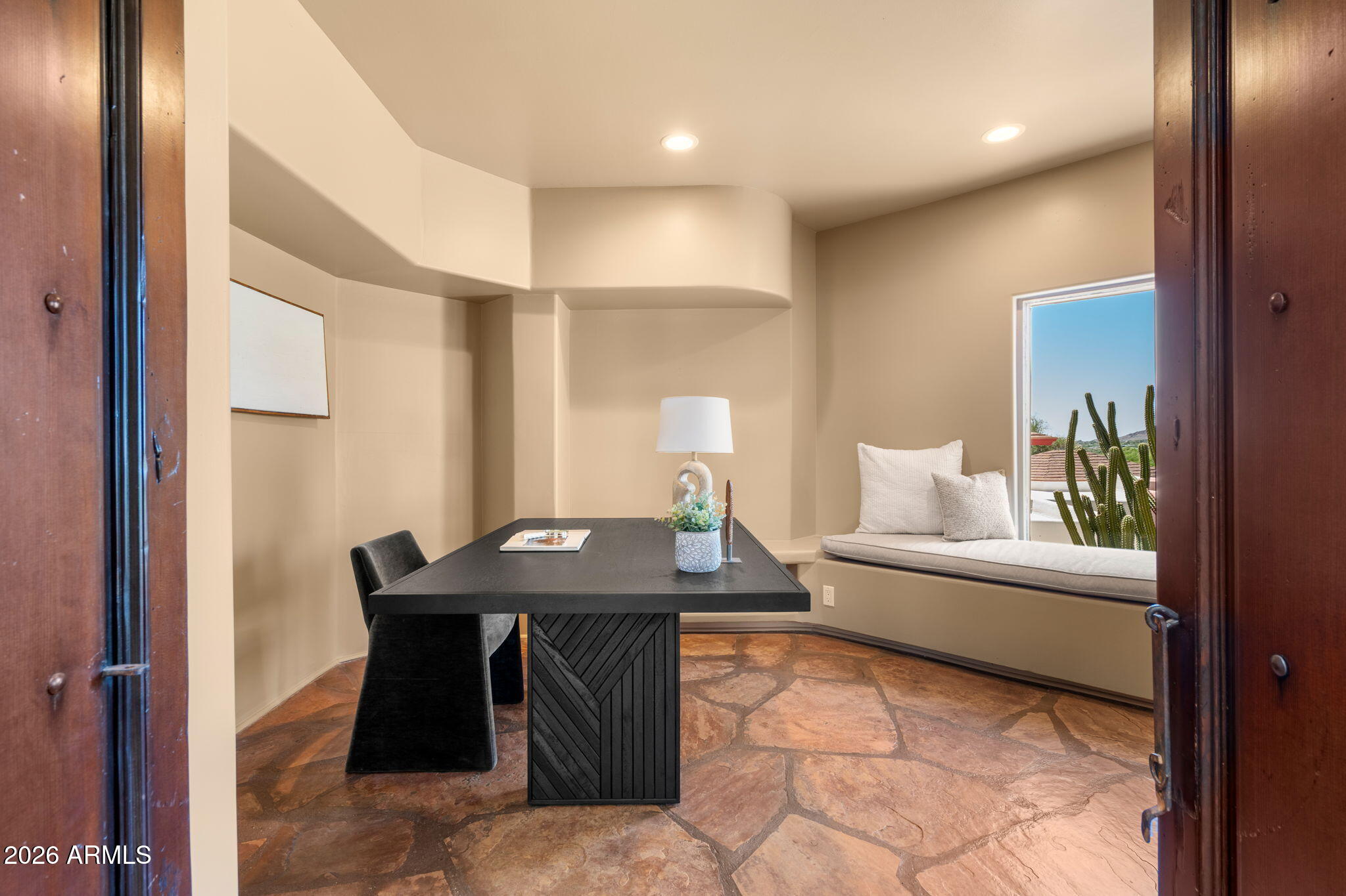 CAMELBACK CANYON - Residential