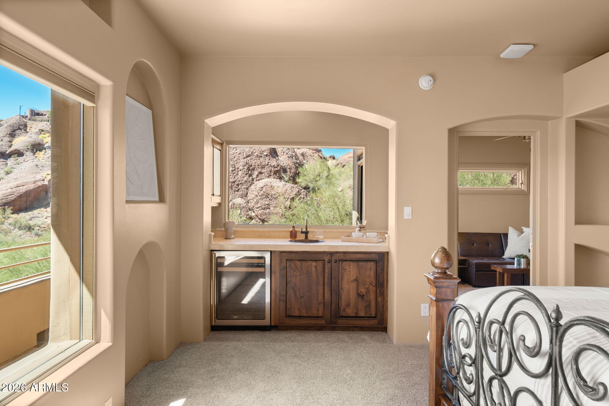 CAMELBACK CANYON - Residential