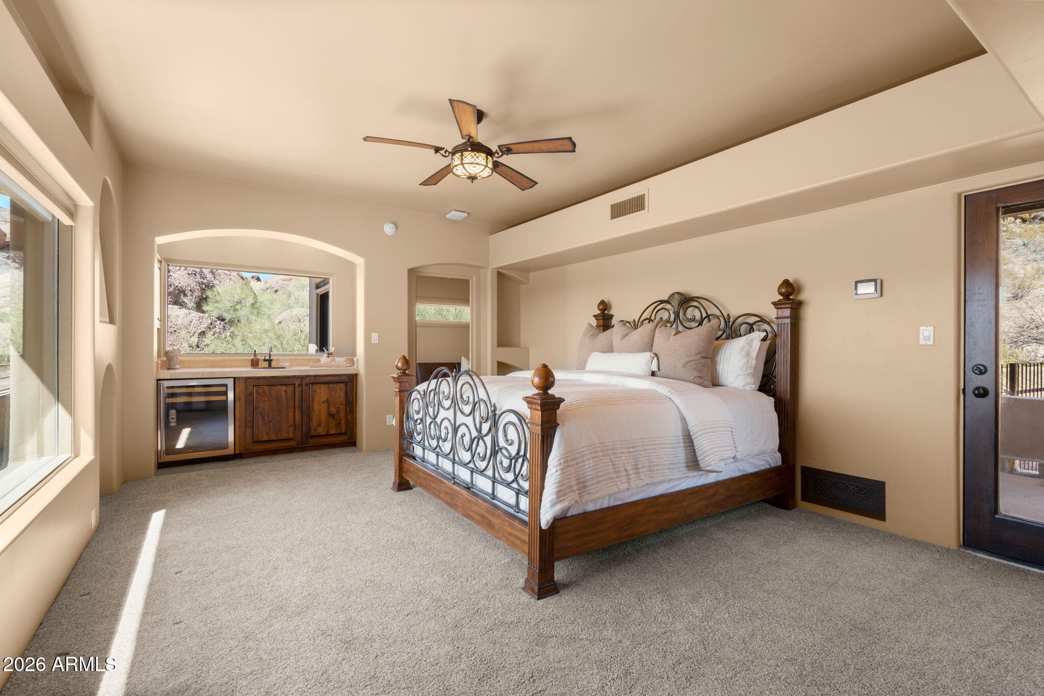 CAMELBACK CANYON - Residential