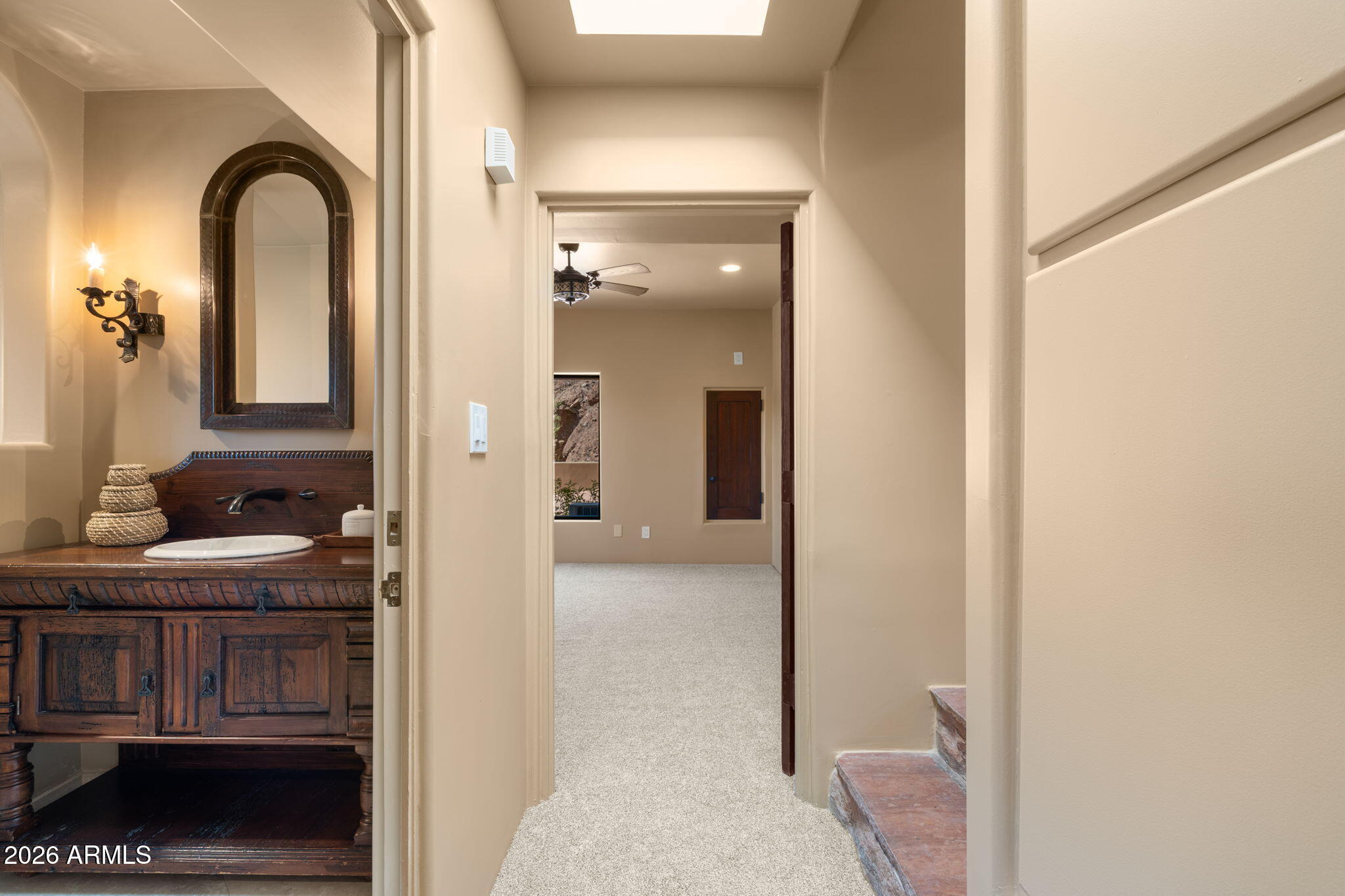 CAMELBACK CANYON - Residential