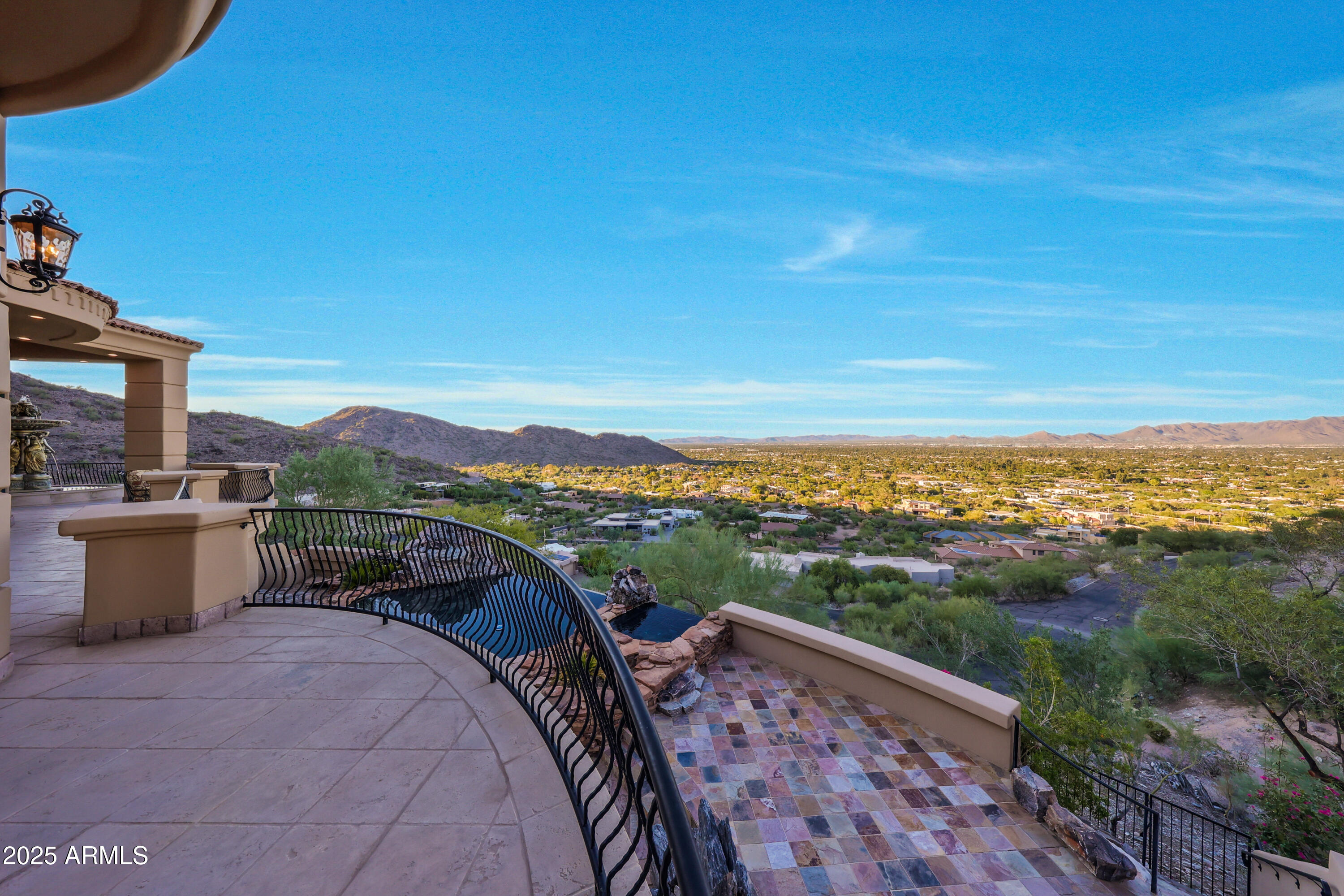 SUNSET HILLS - Residential