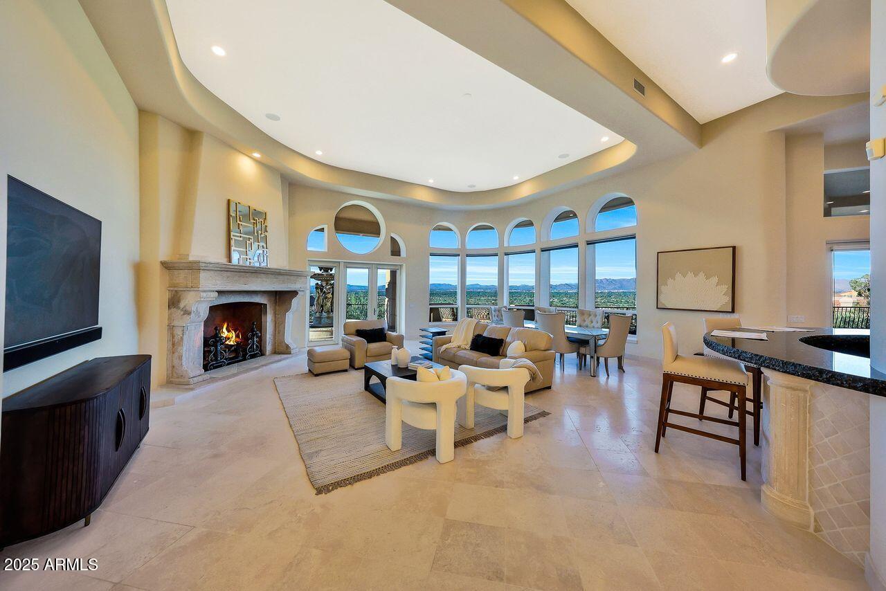 SUNSET HILLS - Residential