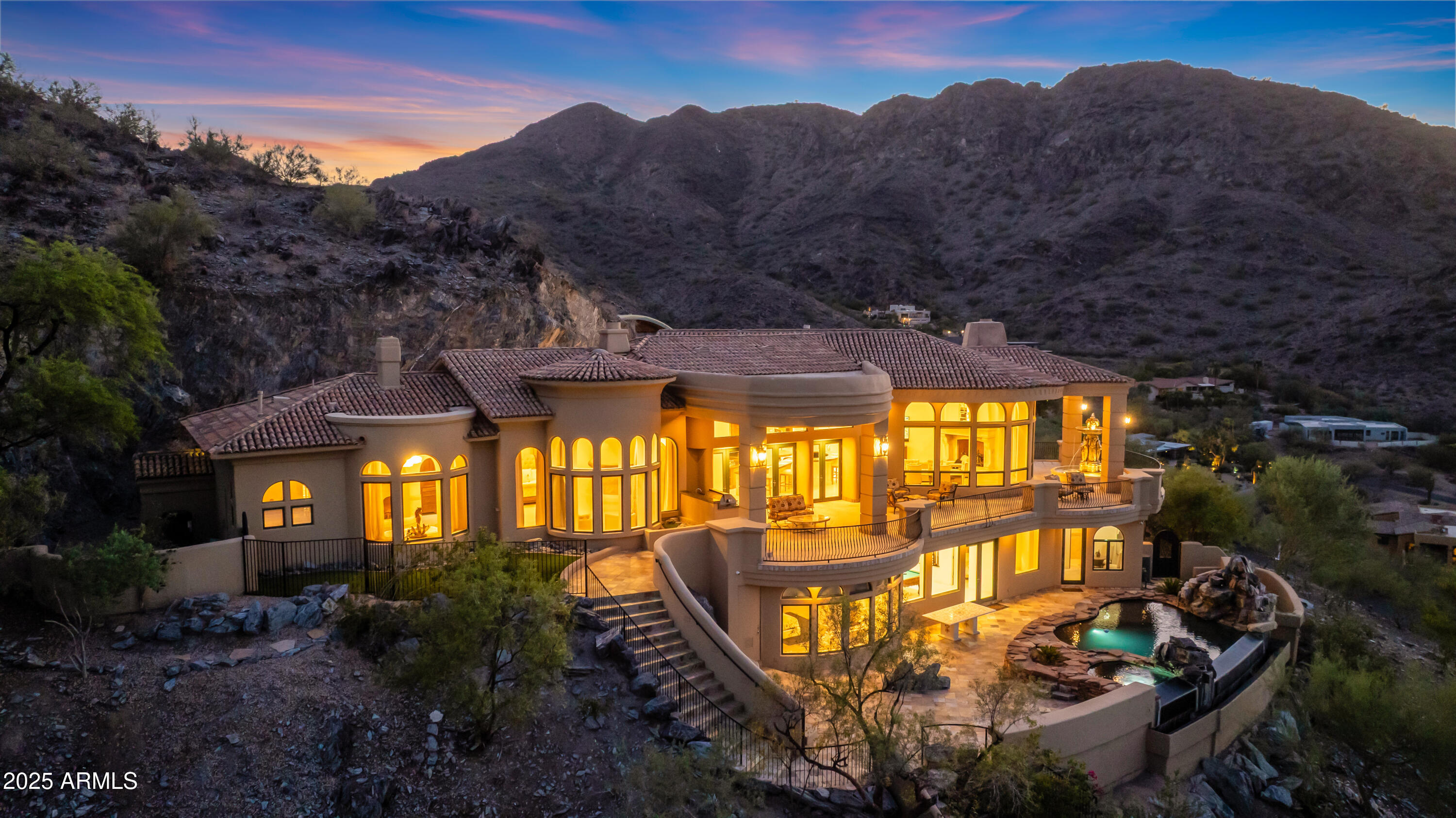 SUNSET HILLS - Residential