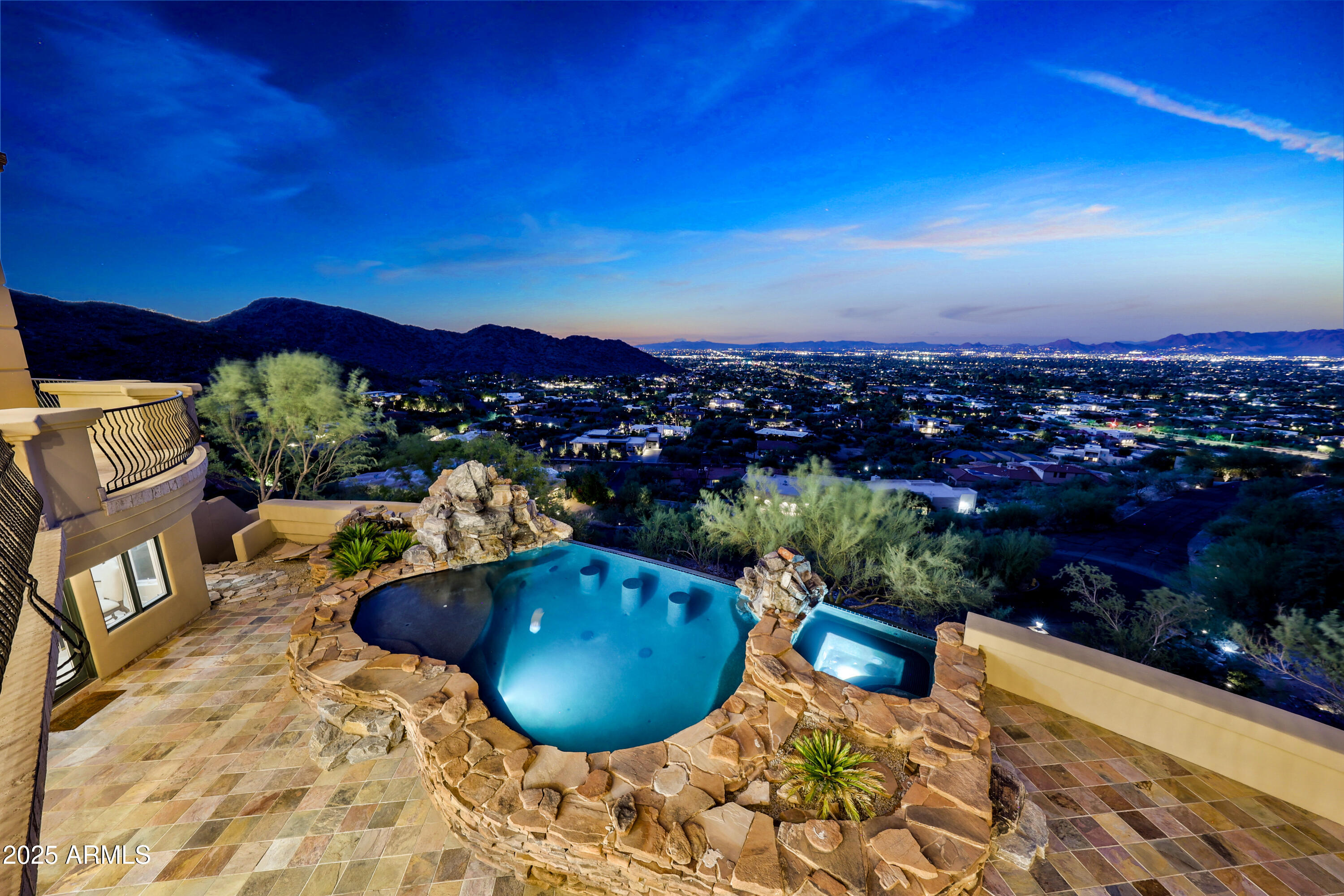 SUNSET HILLS - Residential