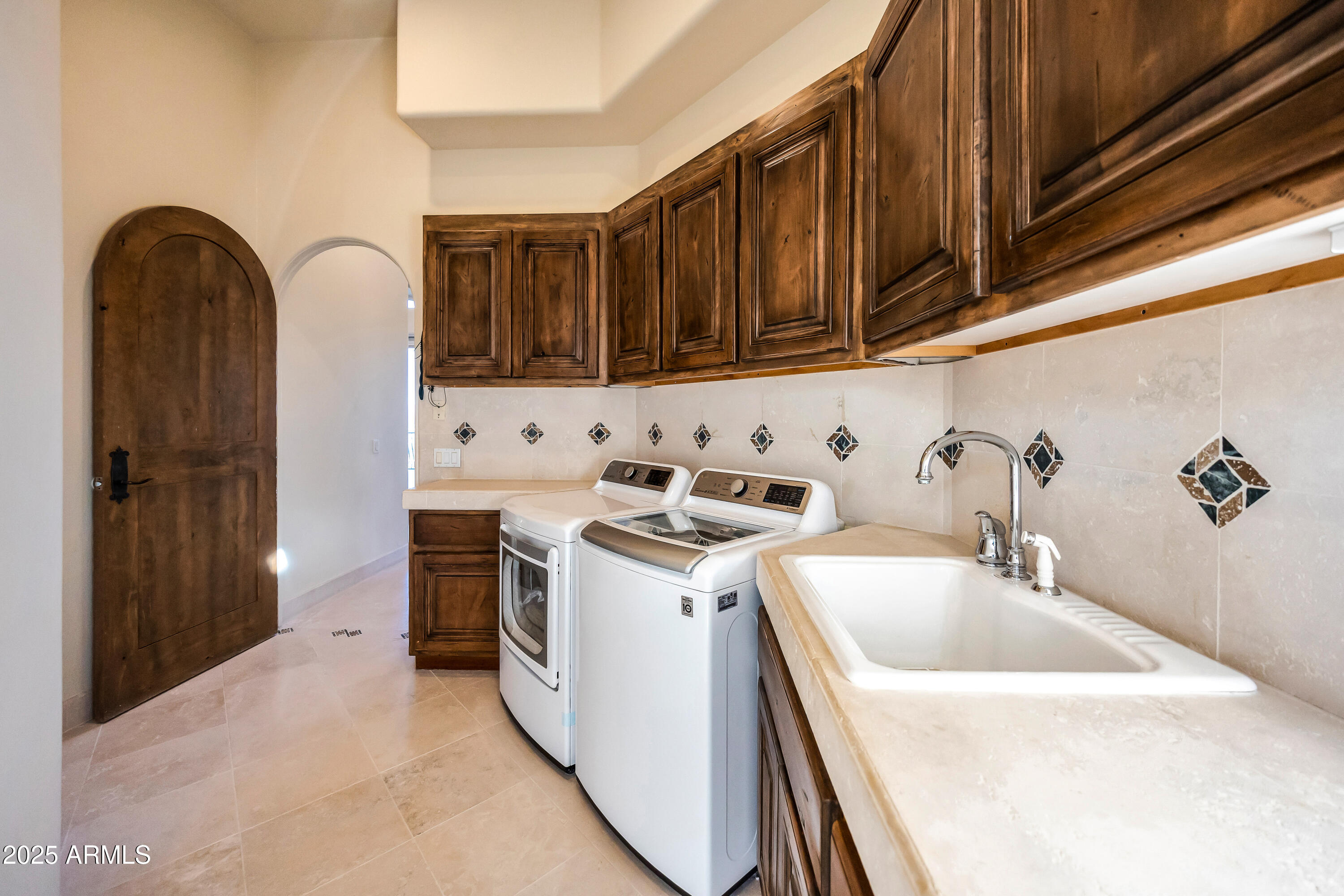 SUNSET HILLS - Residential