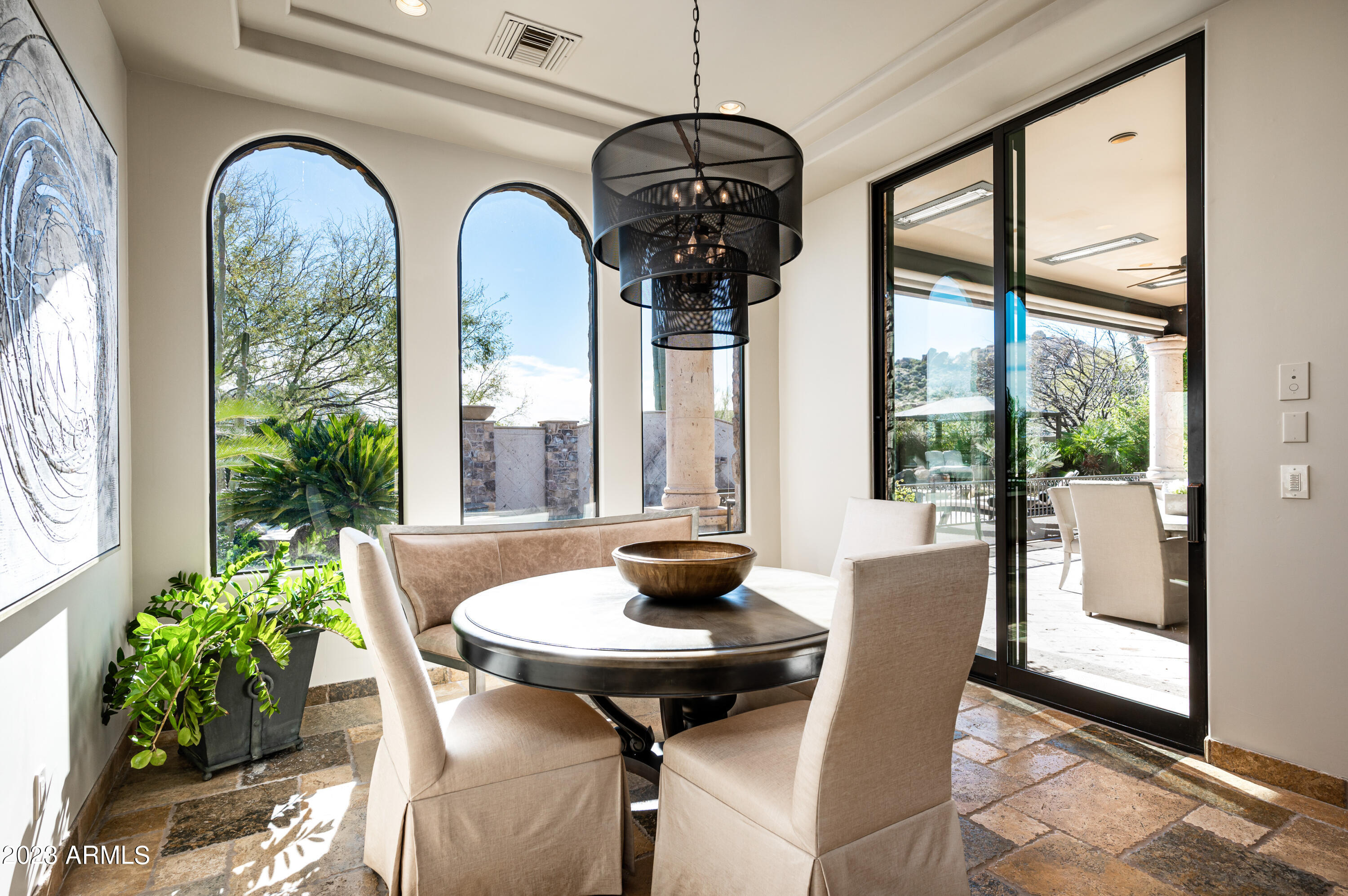 PINNACLE CANYON - Residential