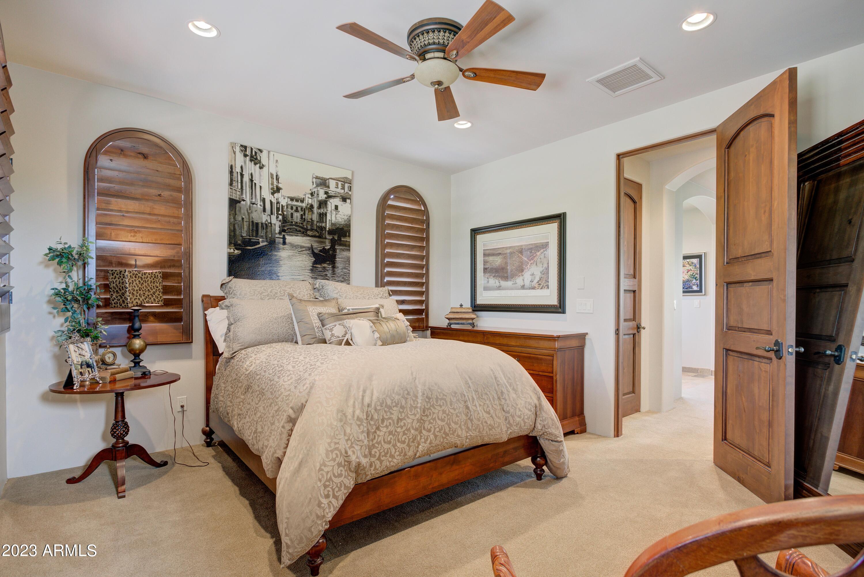 PINNACLE CANYON - Residential