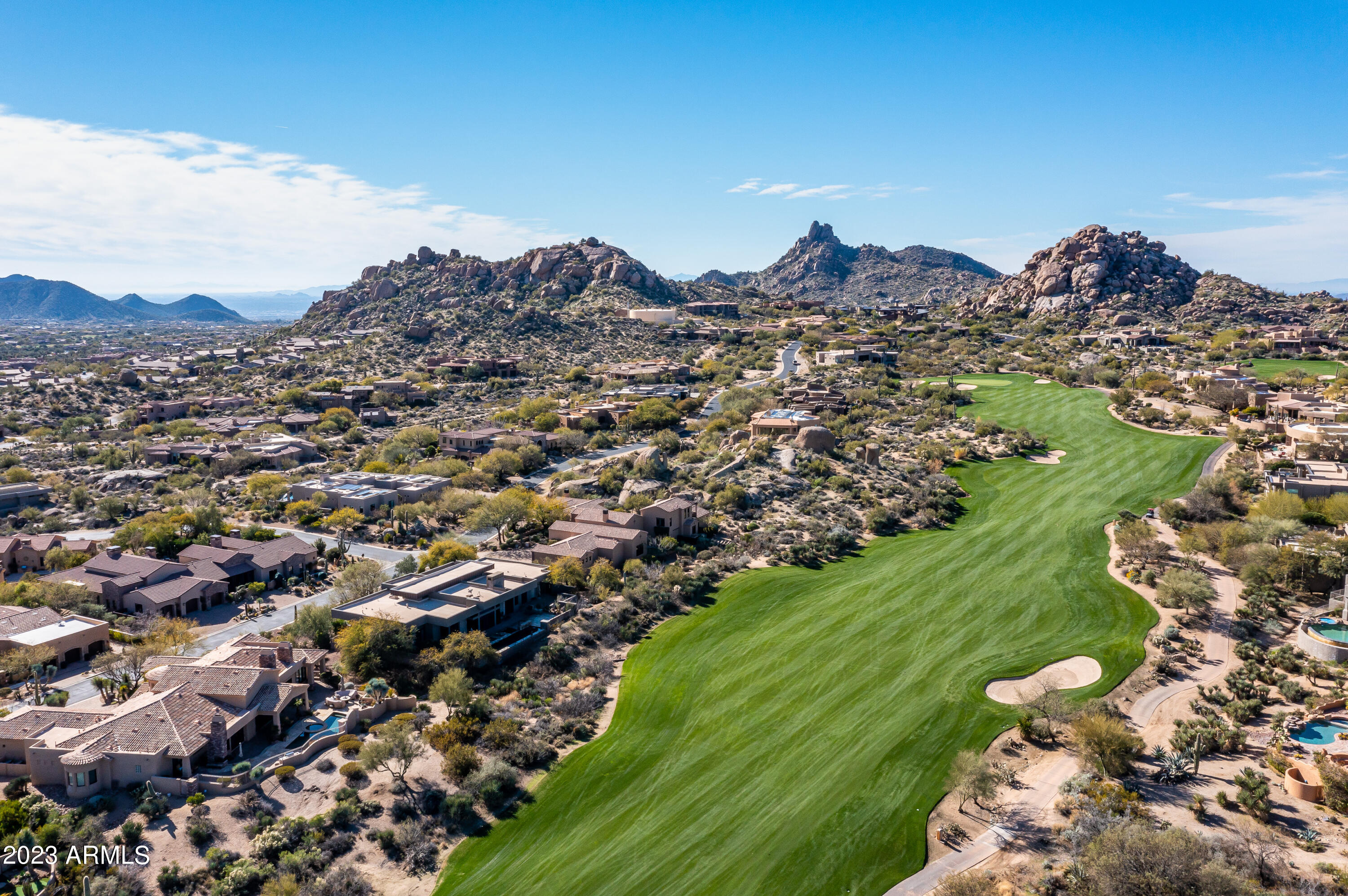 PINNACLE CANYON - Residential