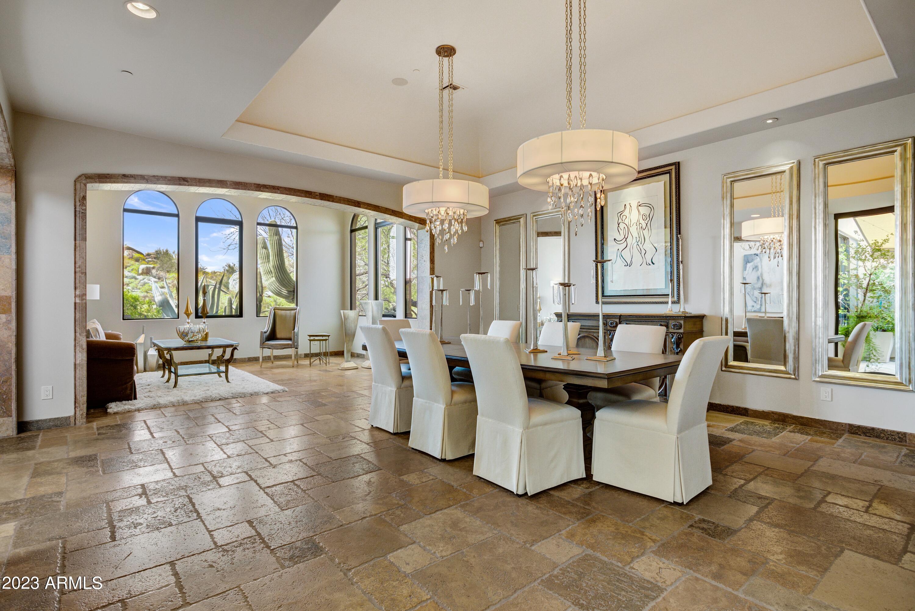 PINNACLE CANYON - Residential