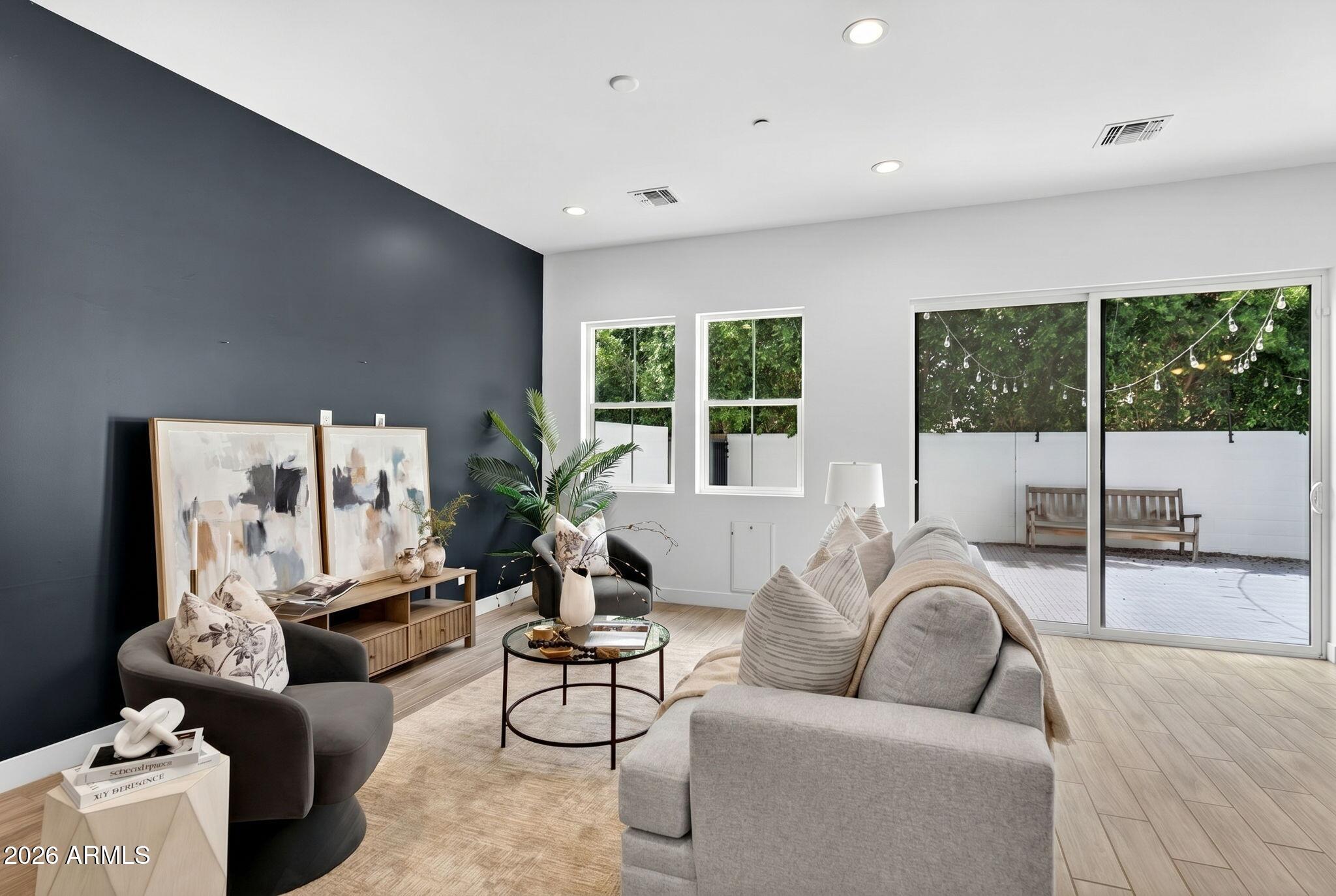 MULBERRY PARK - Residential