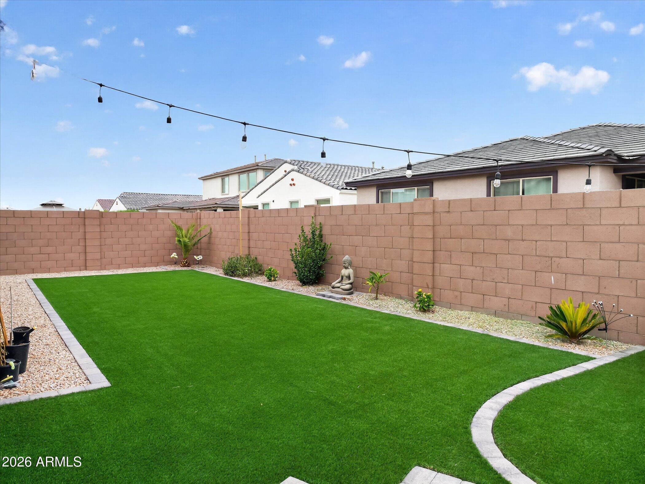 TIERRA MONTANA PHASE 1 PARCEL 10 - Residential
