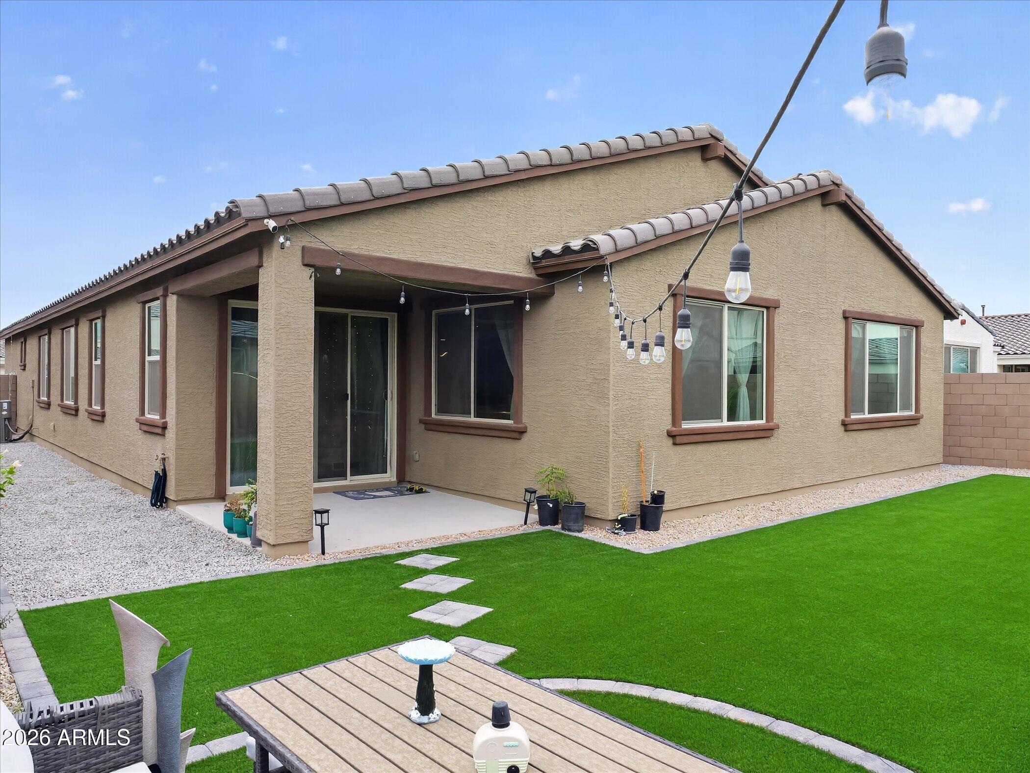 TIERRA MONTANA PHASE 1 PARCEL 10 - Residential