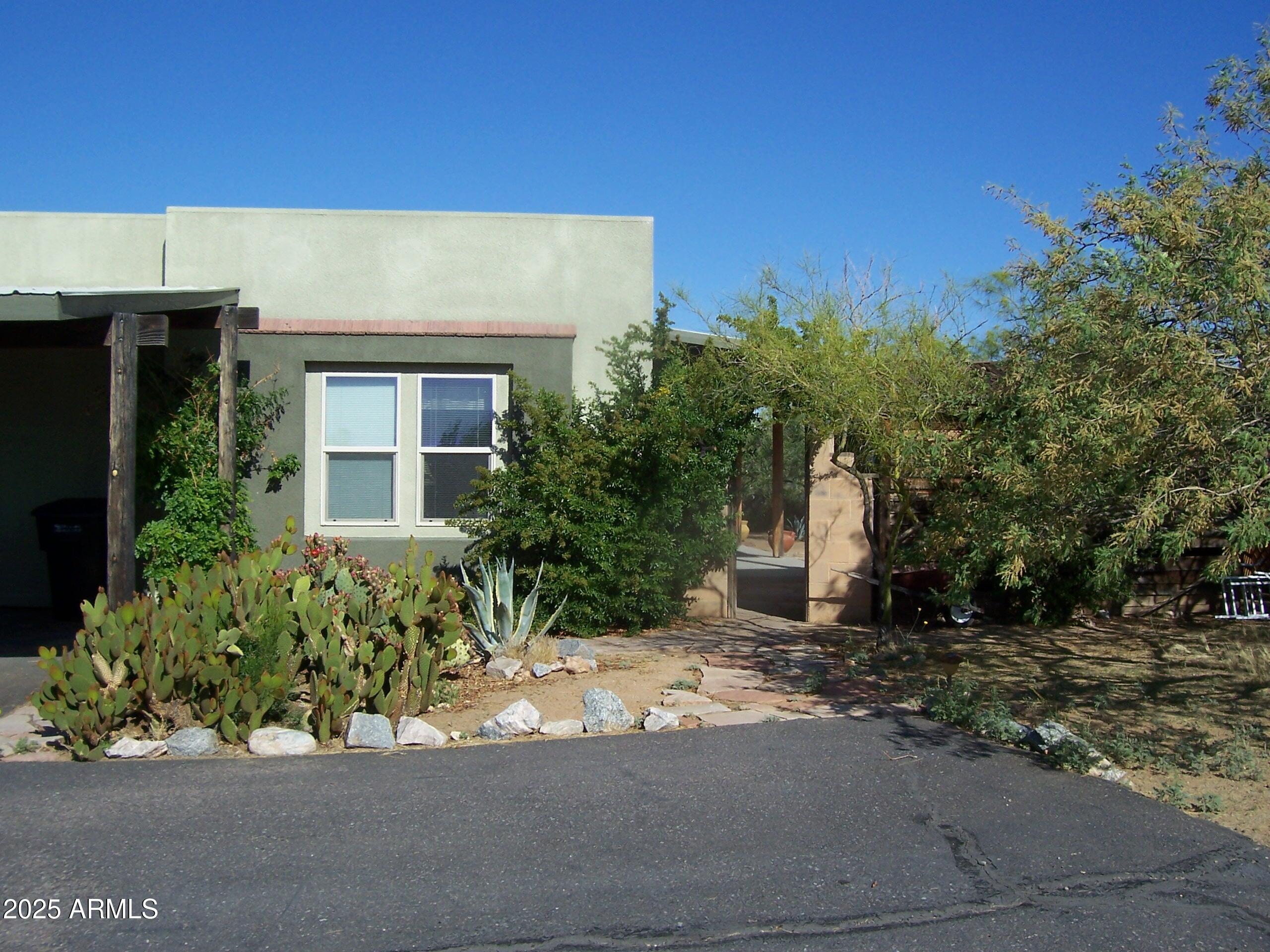 QUAIL VILLAGE UNIT 1, - Residential