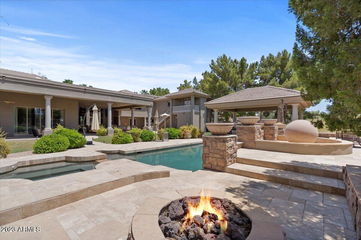 OAKWOOD HILLS - Residential