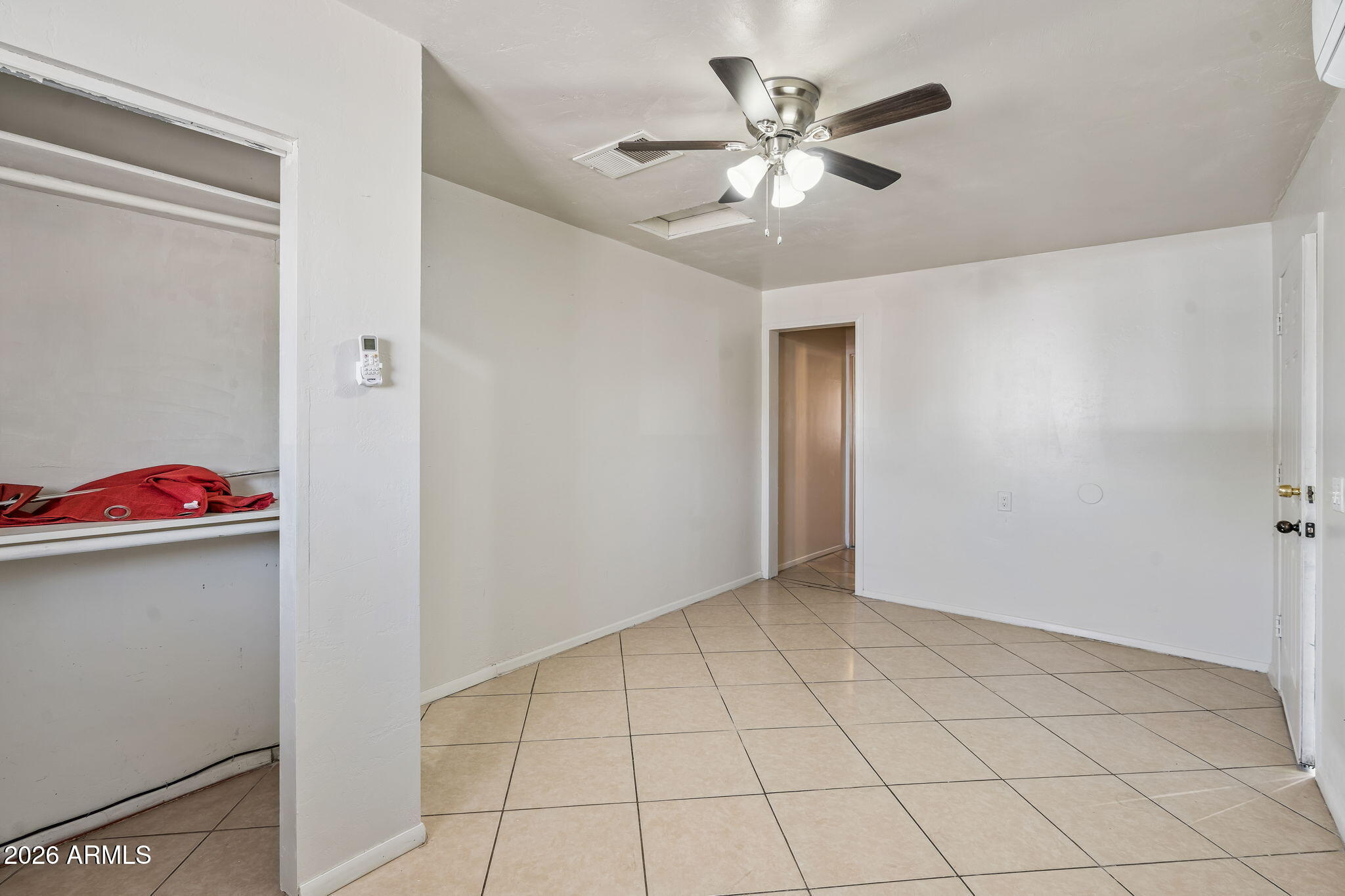 COUNTRY LIFE HOMES UNIT 1 - Residential
