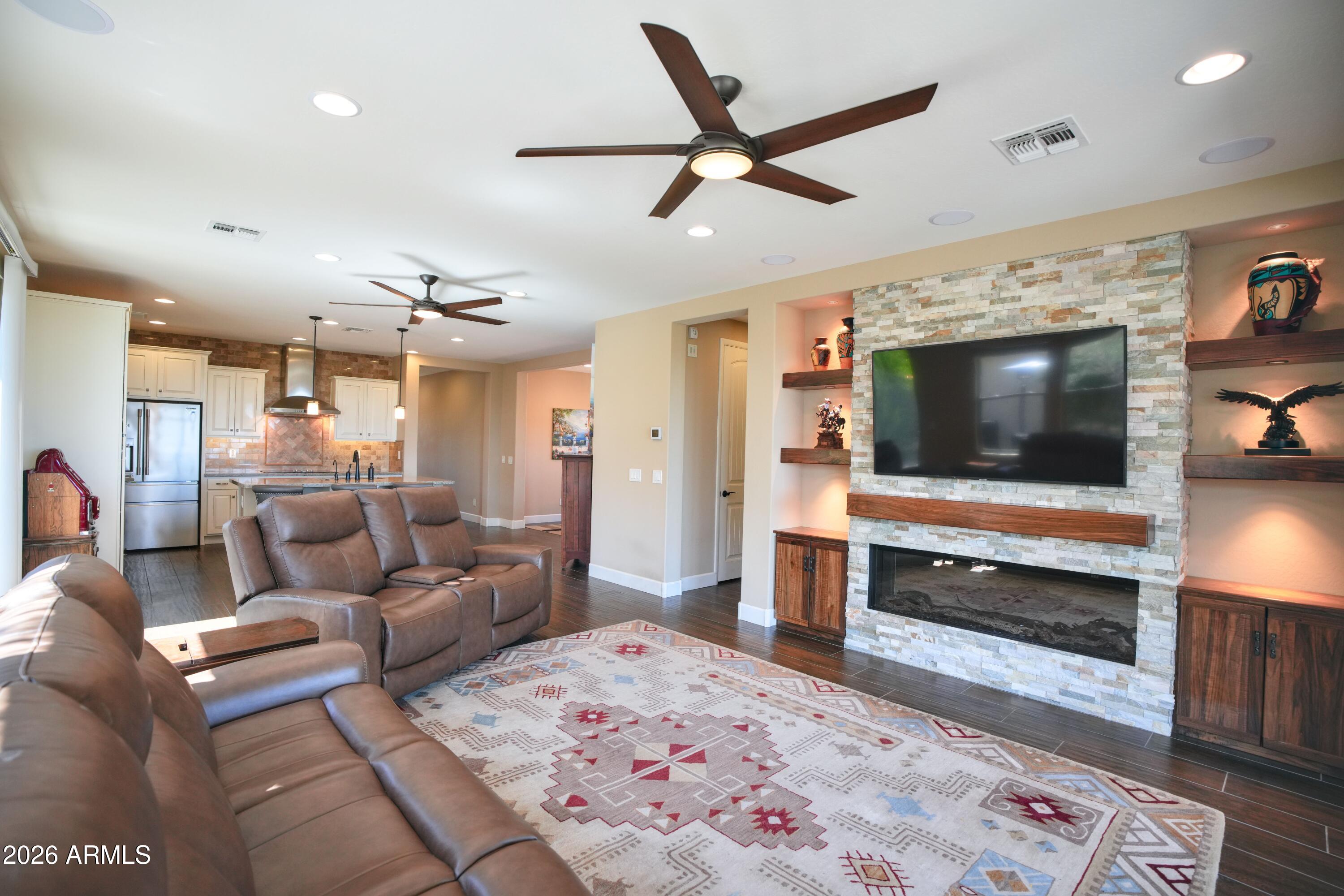 WICKENBURG RANCH - Residential