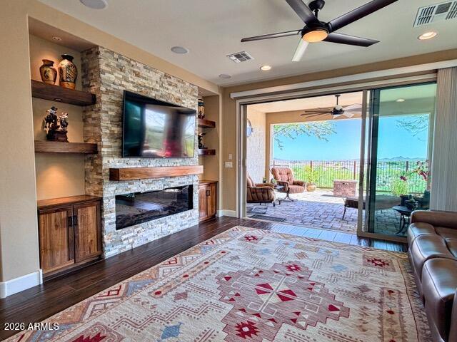 WICKENBURG RANCH - Residential