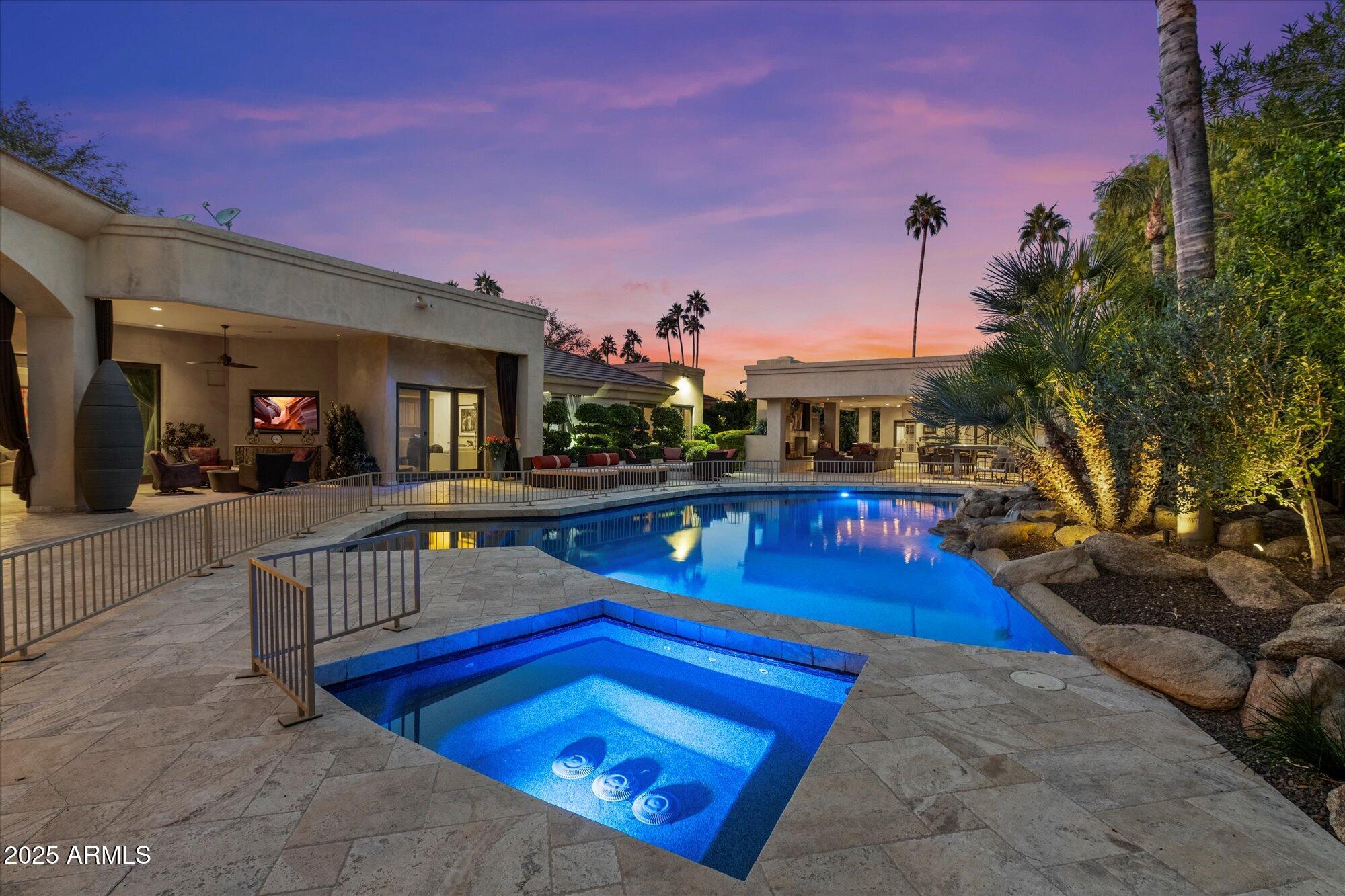 Equestrian Manor. - Residential