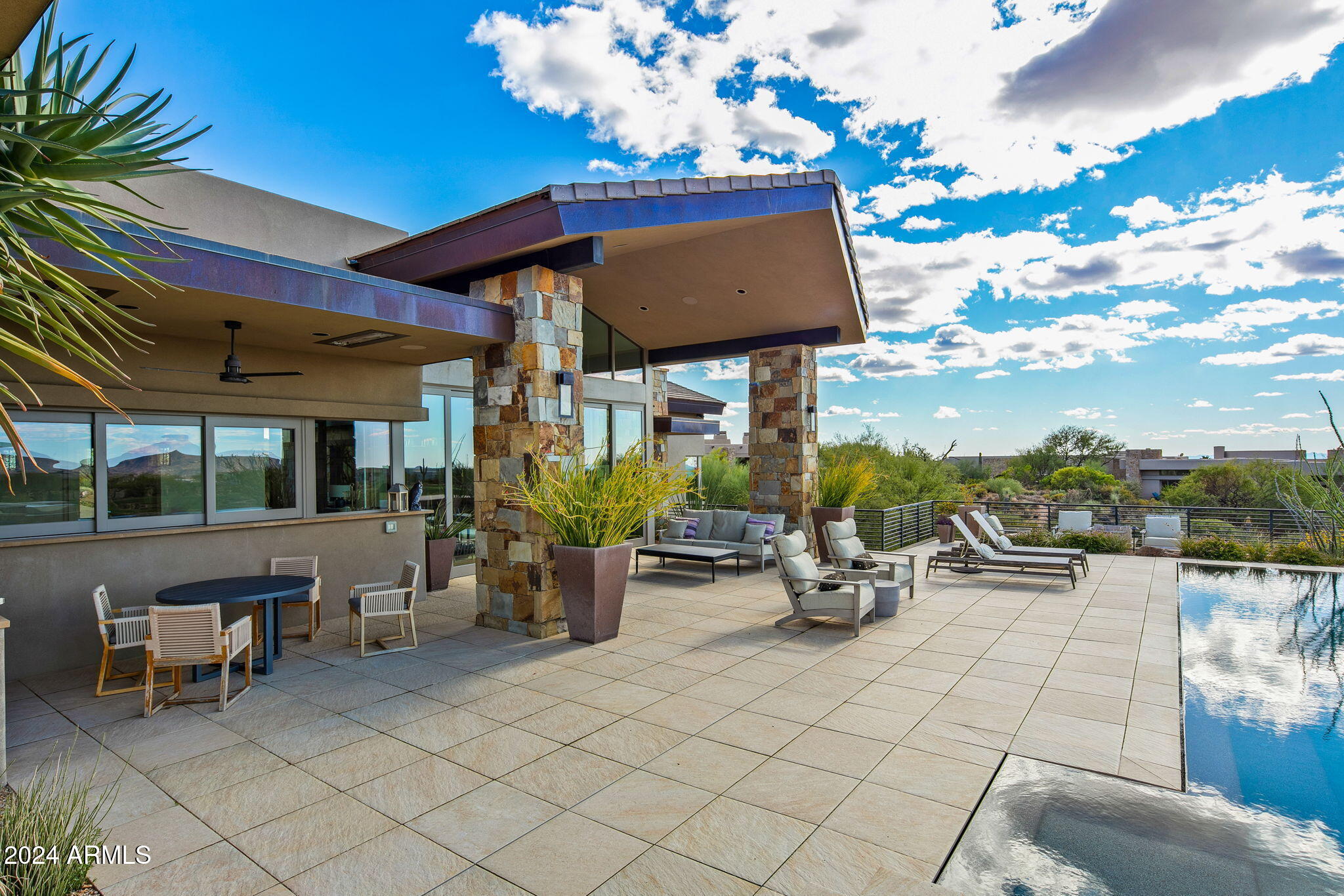 DESERT MOUNTAIN PHASE 2 UNIT 18 - Residential