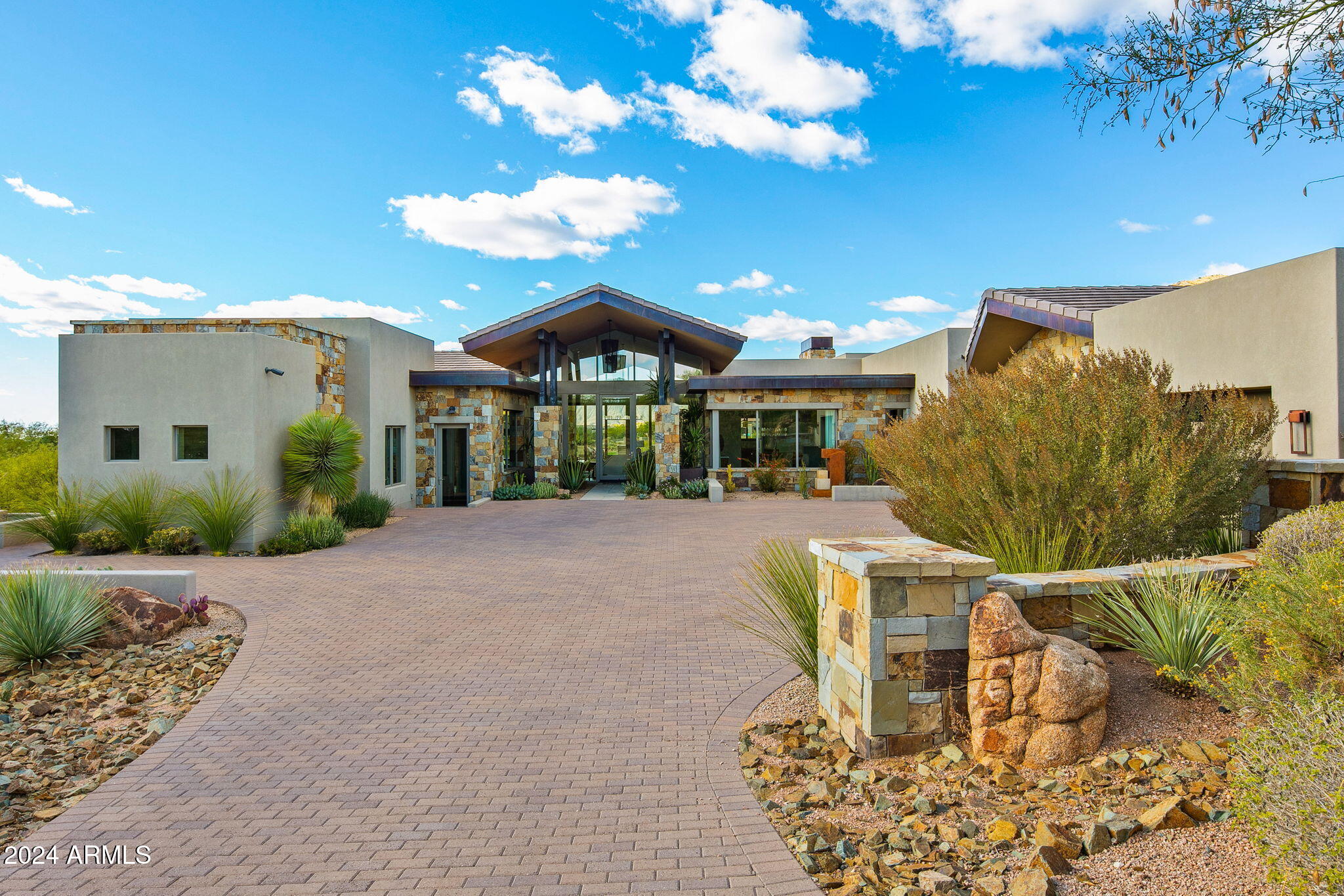 DESERT MOUNTAIN PHASE 2 UNIT 18 - Residential
