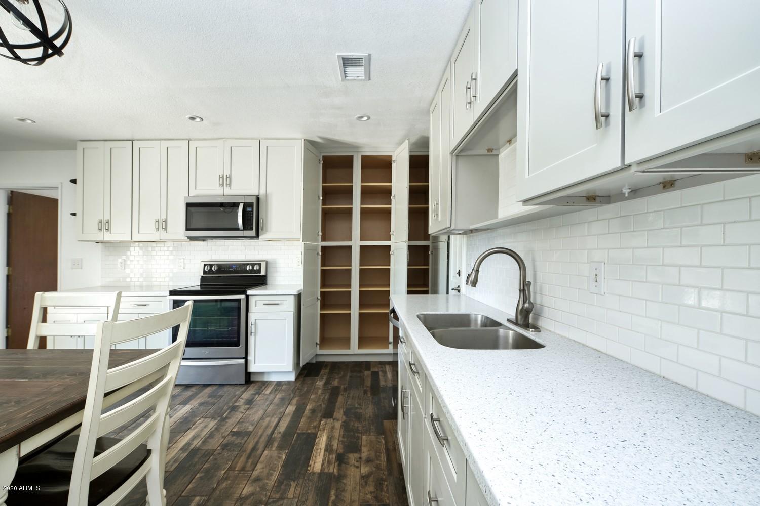 VISTA VILLAGE UNIT 6 - Residential