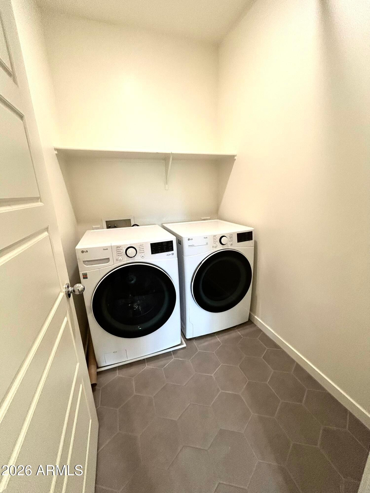 23 NORTH - Residential Lease