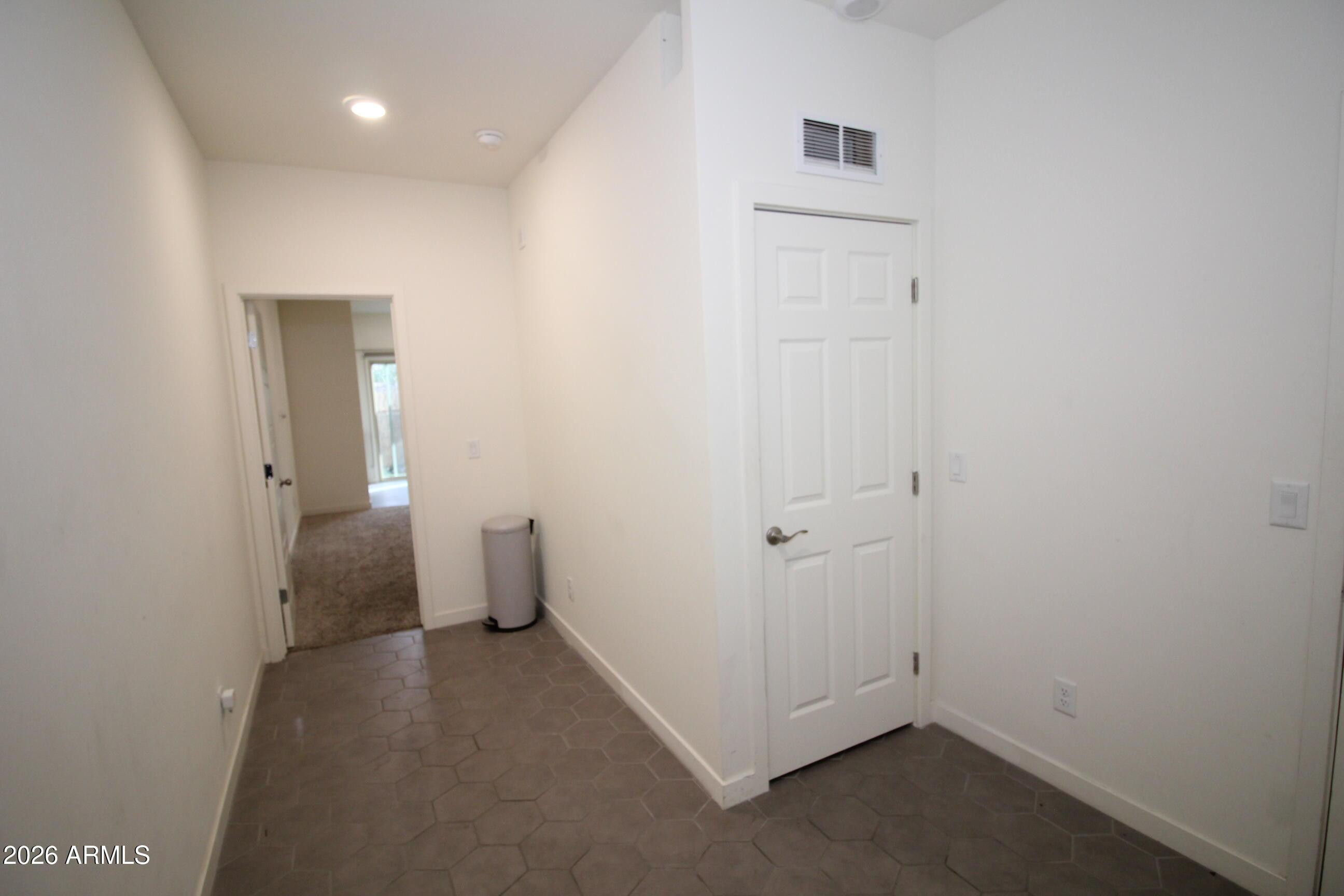 23 NORTH - Residential Lease