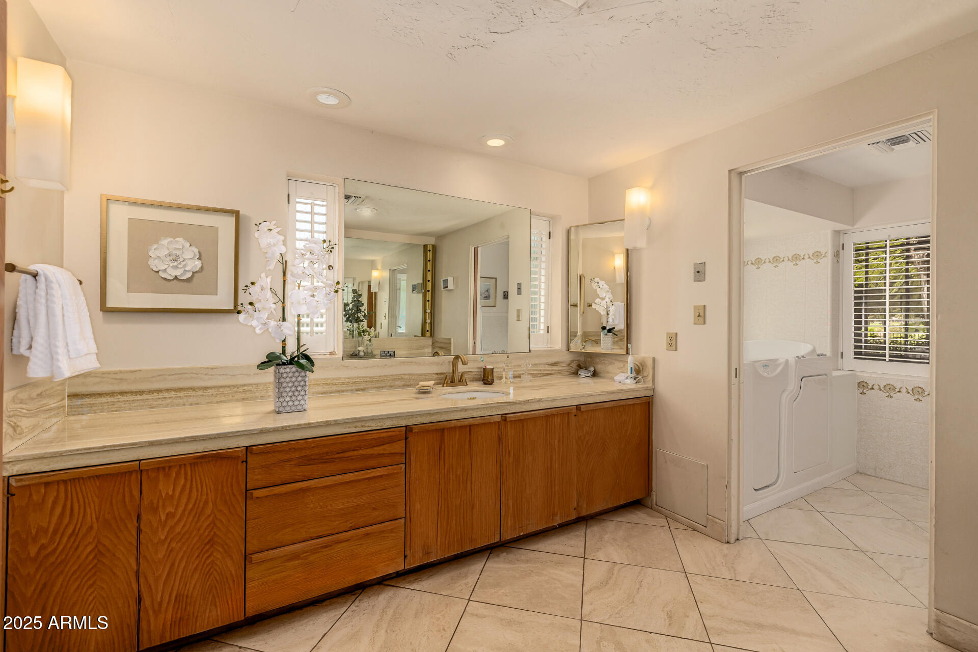 CAMELBACK COUNTRY CLUB ESTATES 4 - Residential