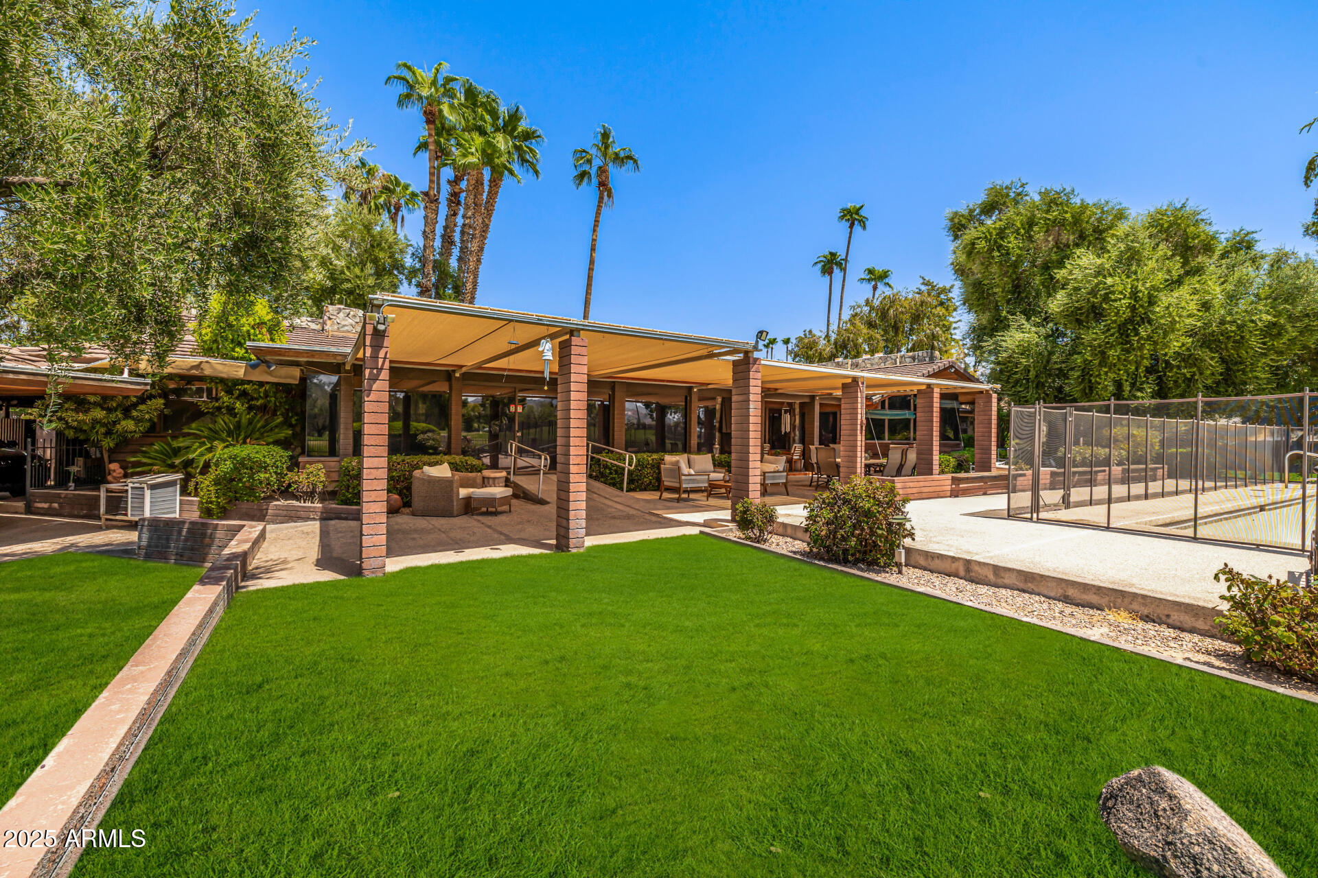 CAMELBACK COUNTRY CLUB ESTATES 4 - Residential