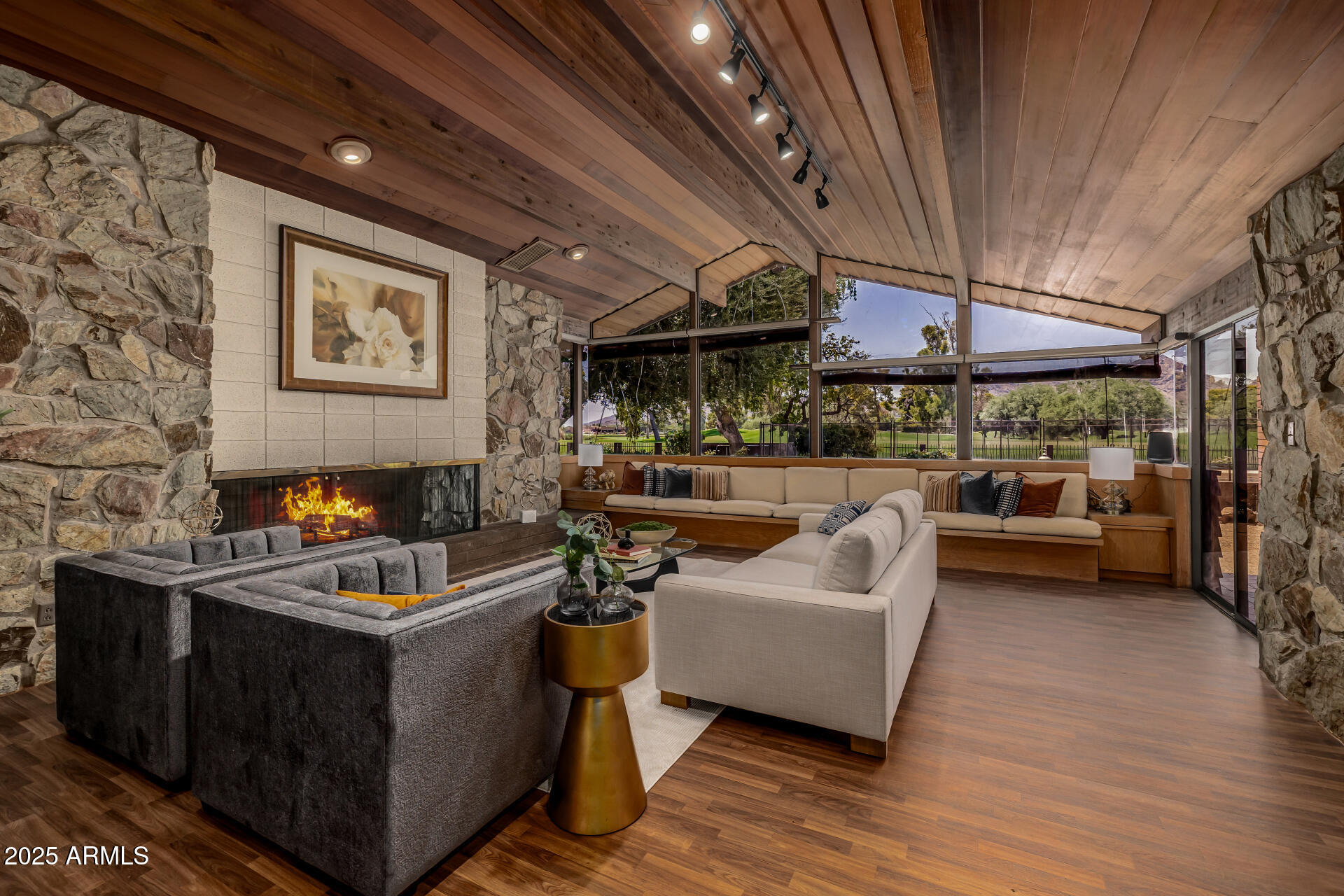 CAMELBACK COUNTRY CLUB ESTATES 4 - Residential