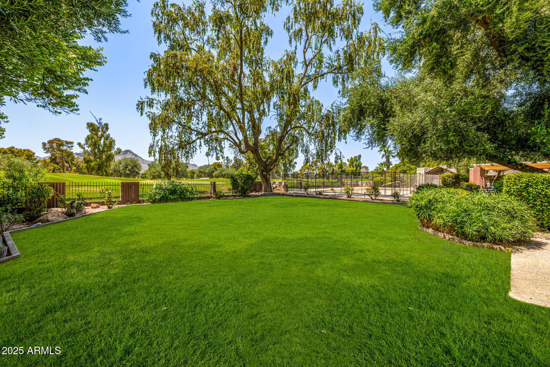 CAMELBACK COUNTRY CLUB ESTATES 4 - Residential