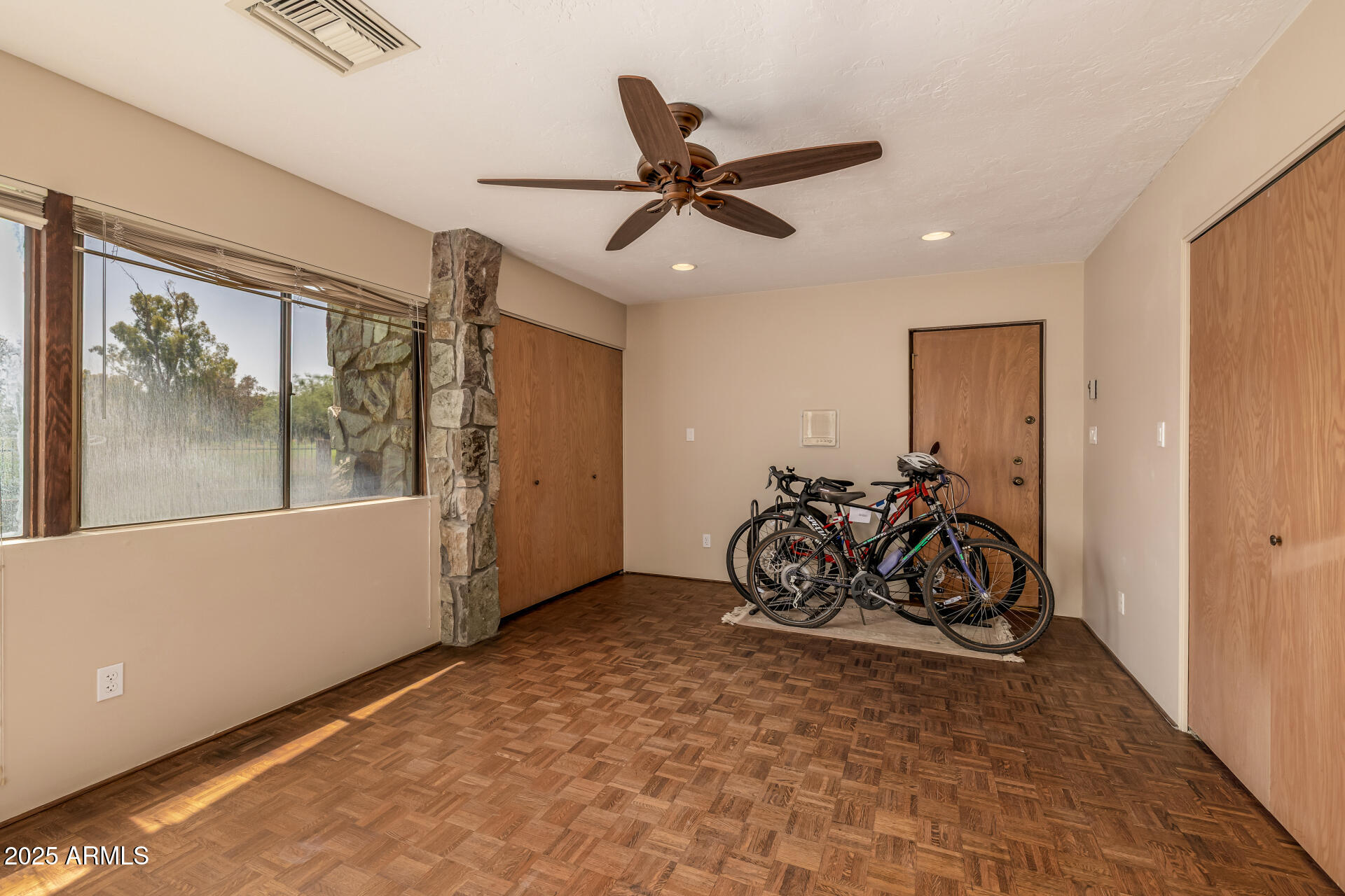 CAMELBACK COUNTRY CLUB ESTATES 4 - Residential