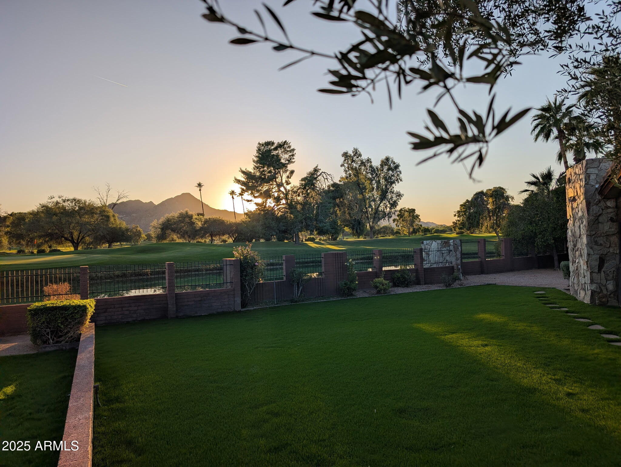 CAMELBACK COUNTRY CLUB ESTATES 4 - Residential
