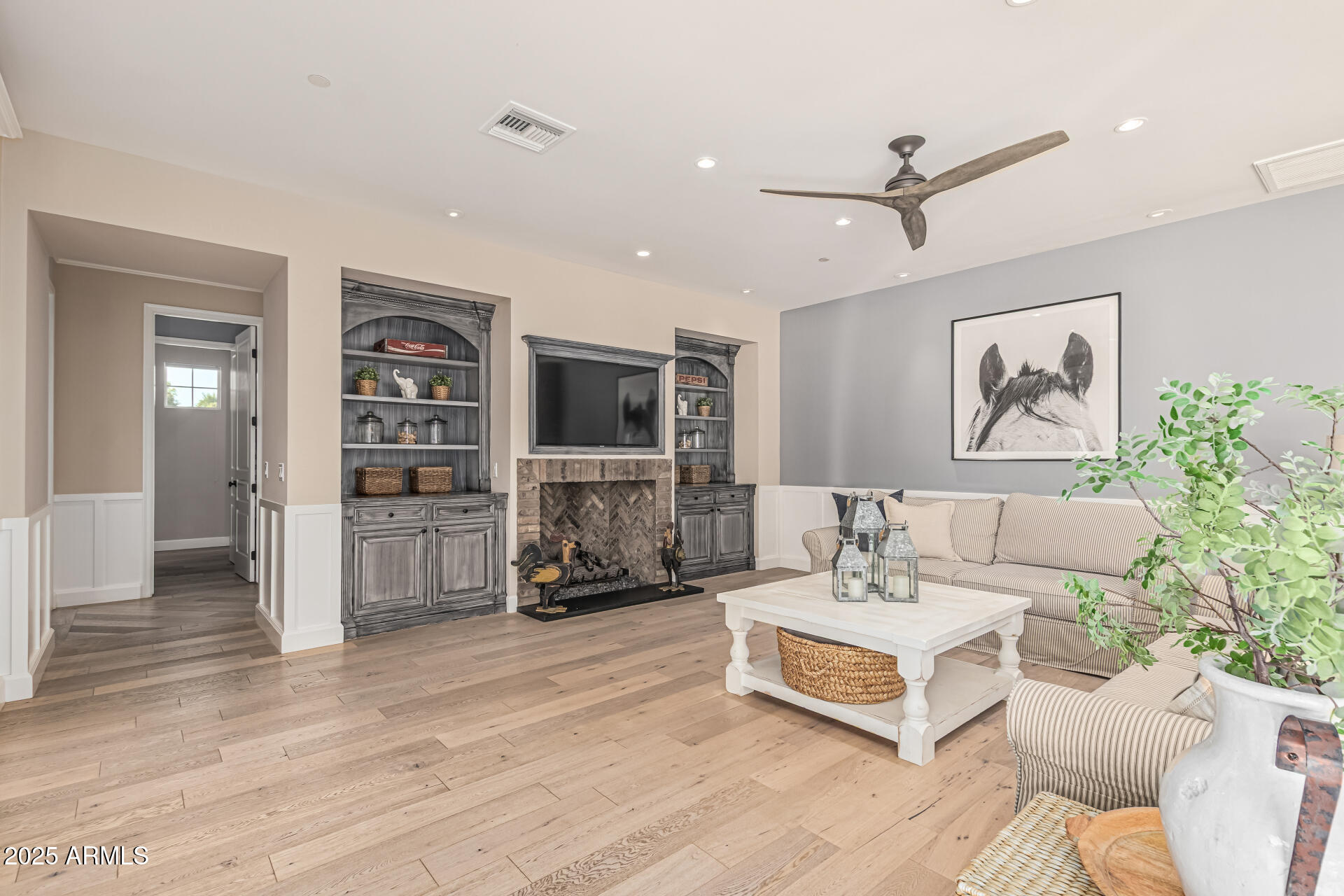ARCADIA MANORS ANNEX - Residential