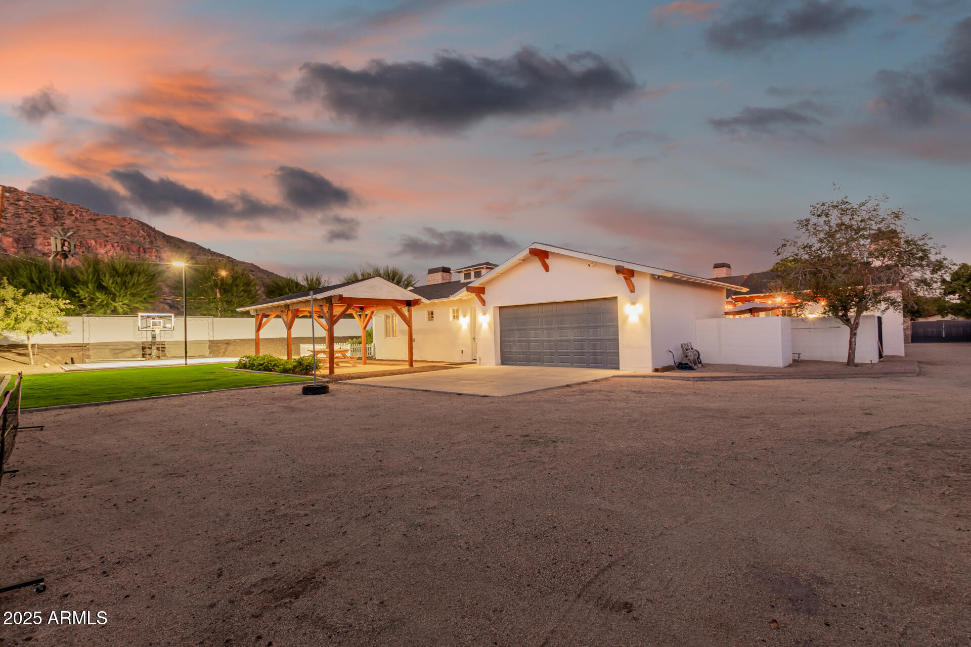 ARCADIA MANORS ANNEX - Residential