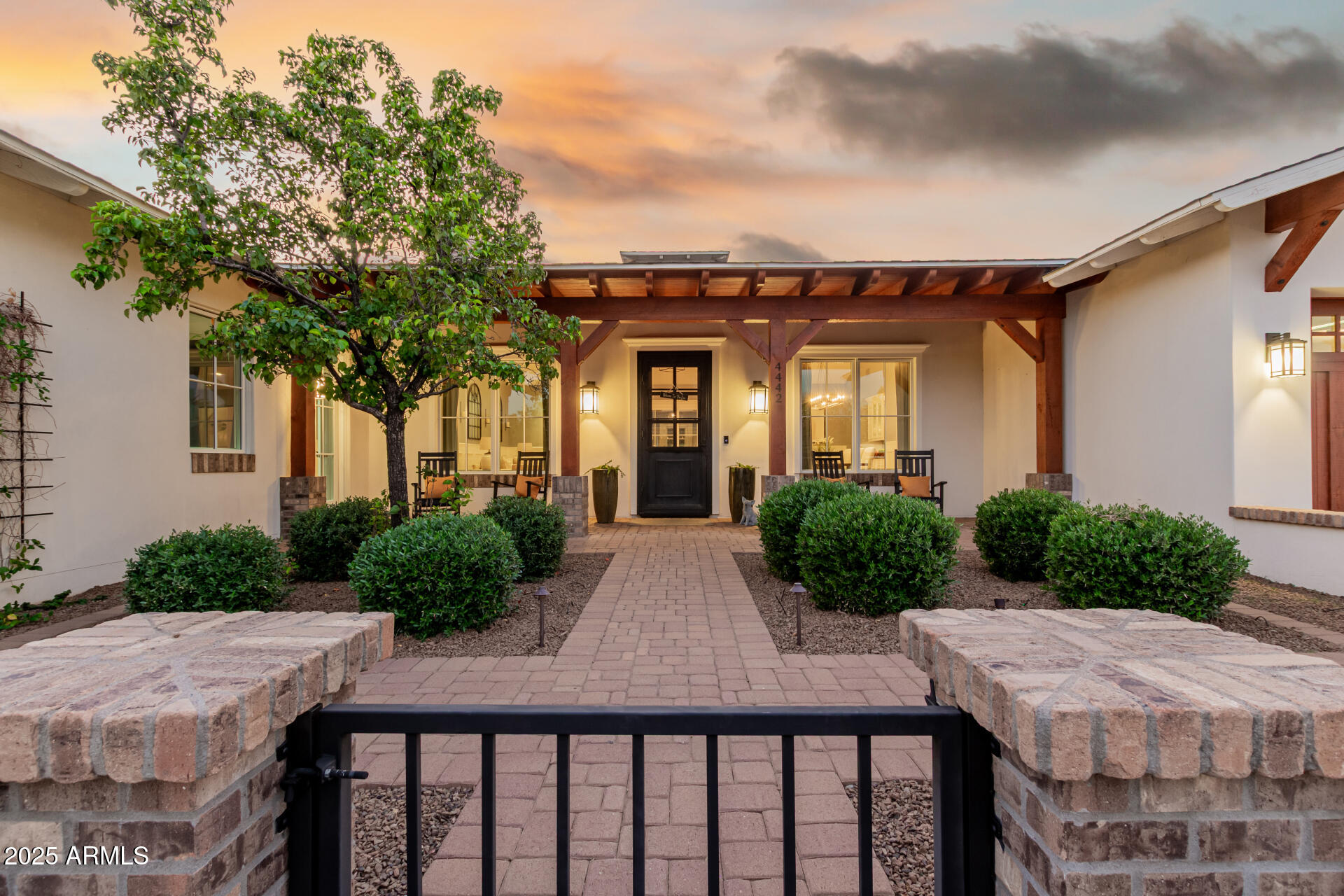 ARCADIA MANORS ANNEX - Residential