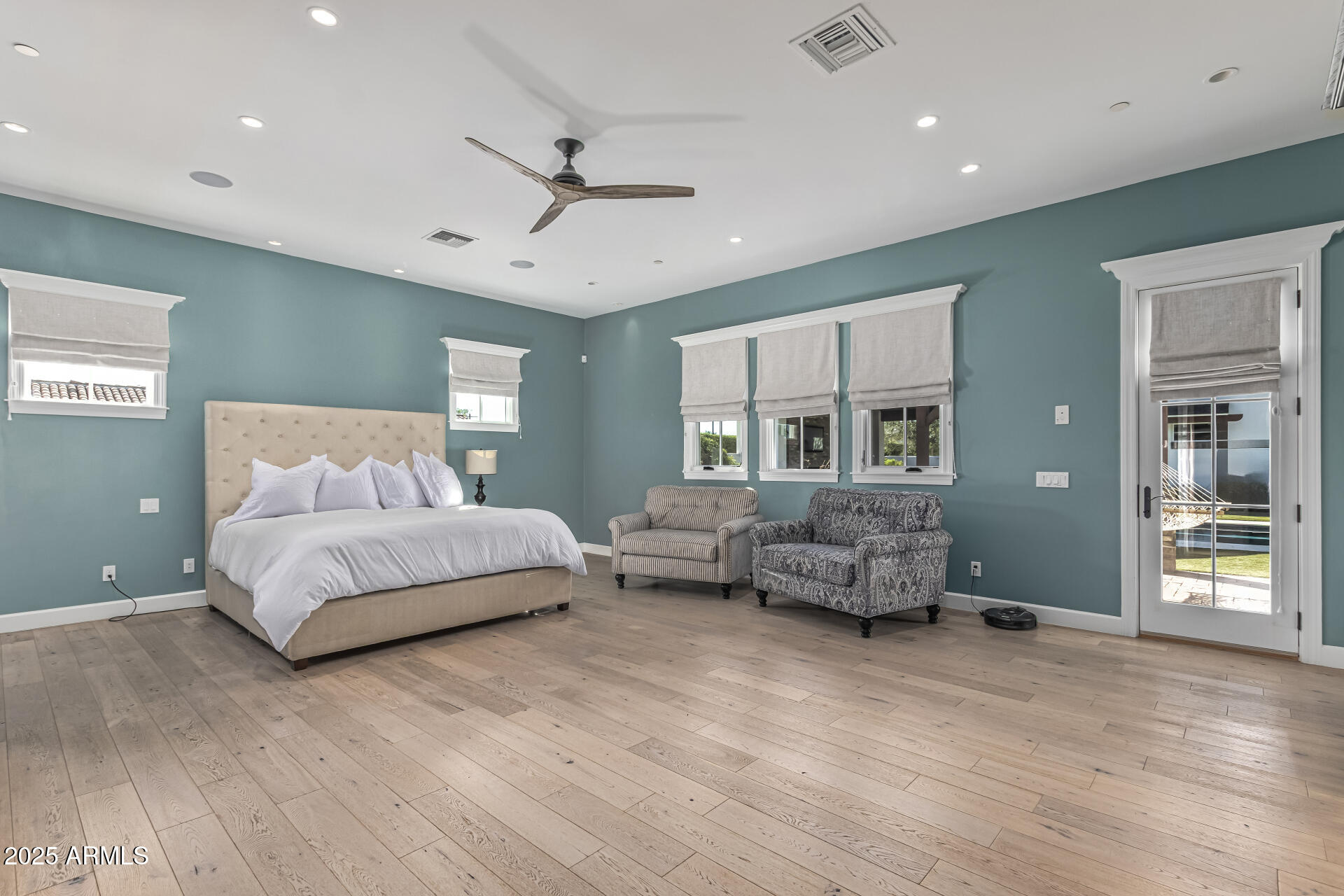 ARCADIA MANORS ANNEX - Residential