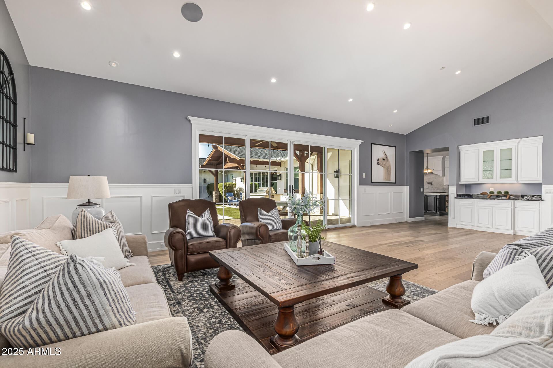 ARCADIA MANORS ANNEX - Residential