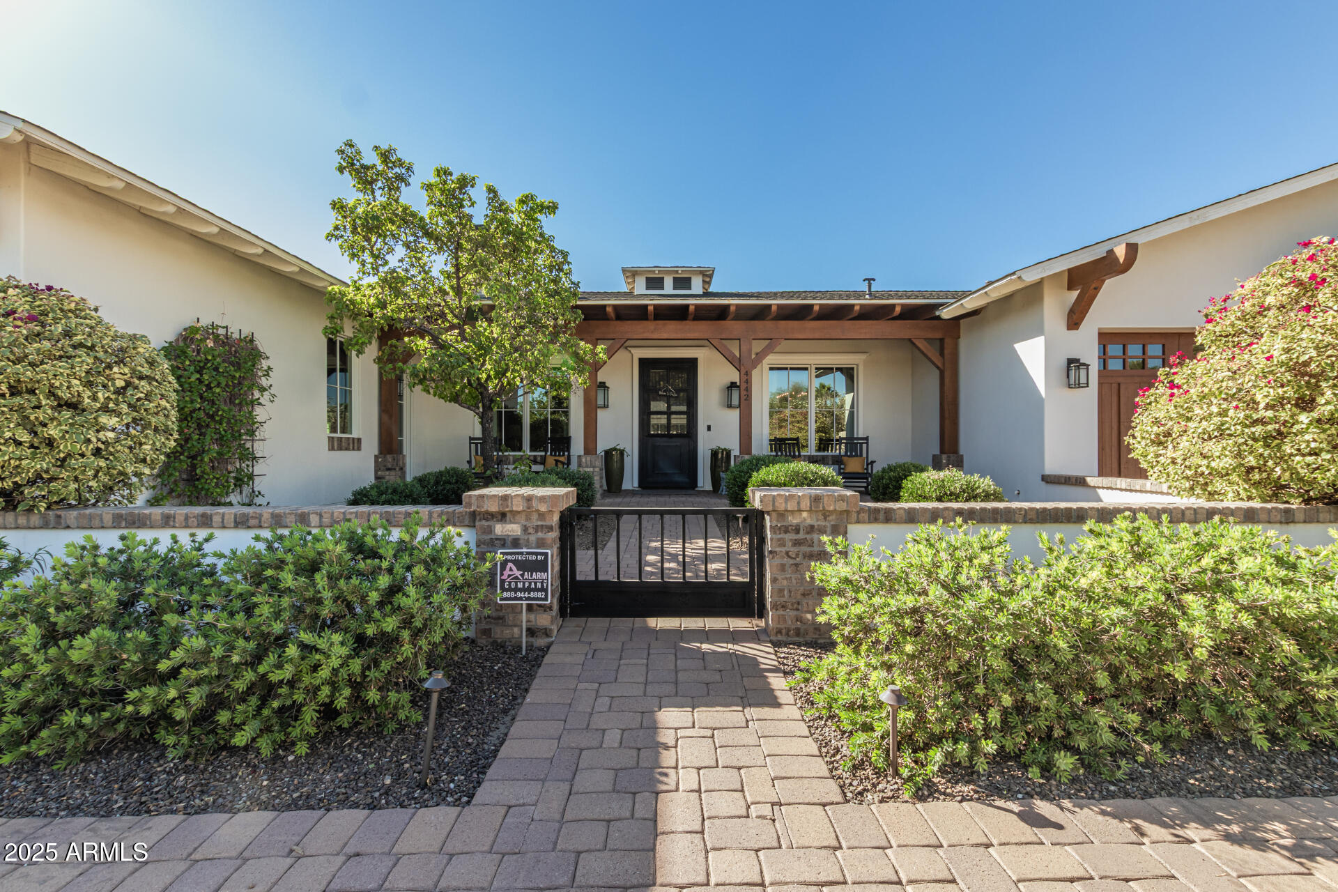 ARCADIA MANORS ANNEX - Residential