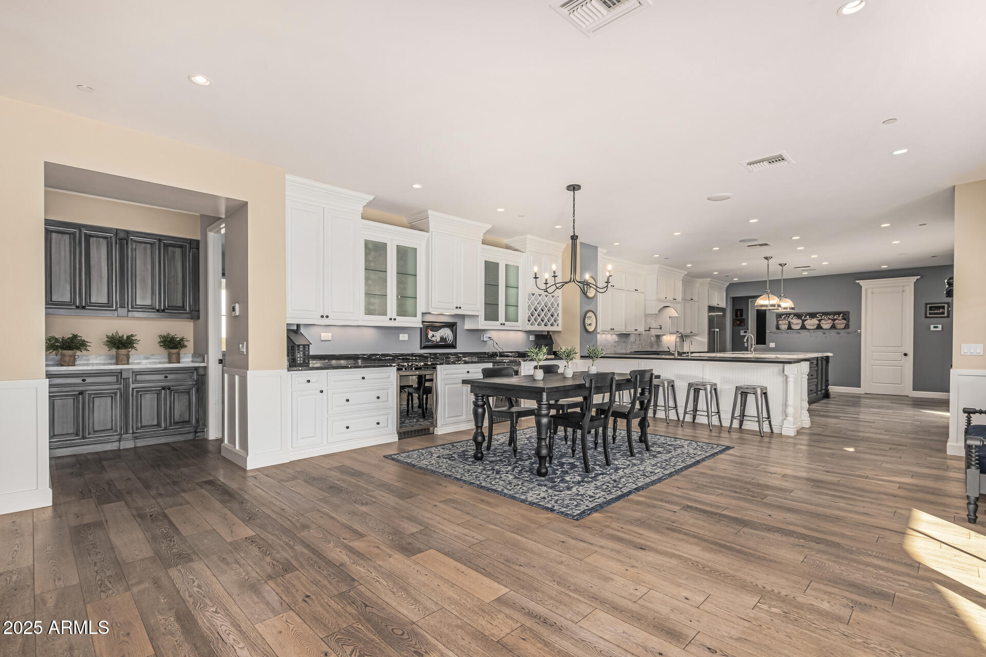 ARCADIA MANORS ANNEX - Residential