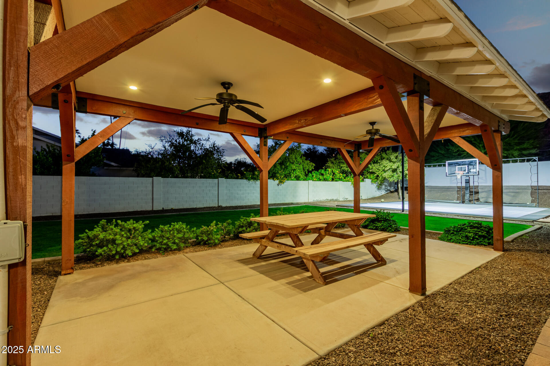 ARCADIA MANORS ANNEX - Residential