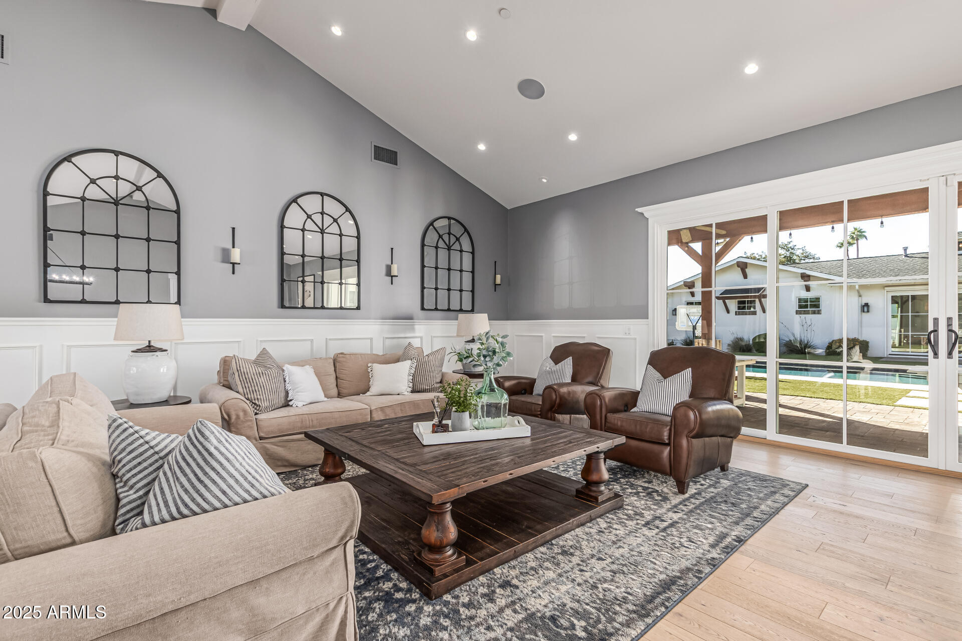 ARCADIA MANORS ANNEX - Residential