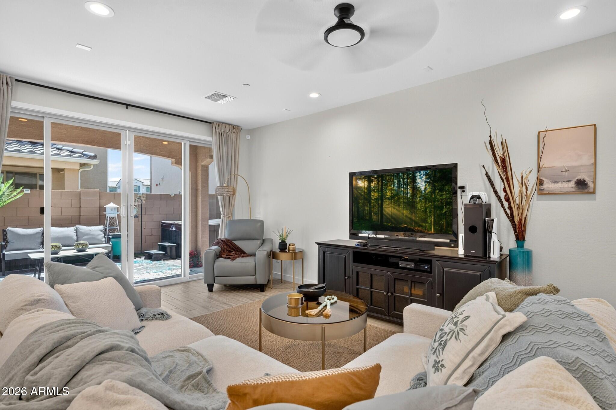 WARNER MEADOW PHASE 1 - Residential