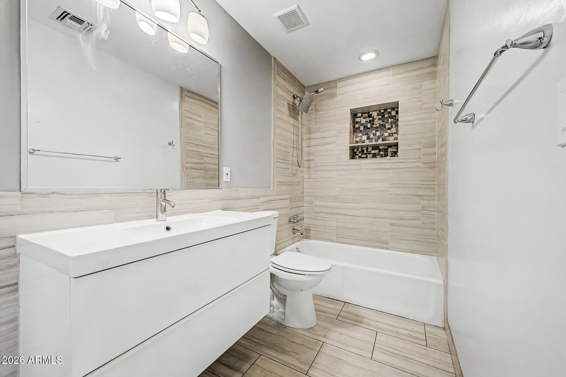 Roosen Heights - Residential