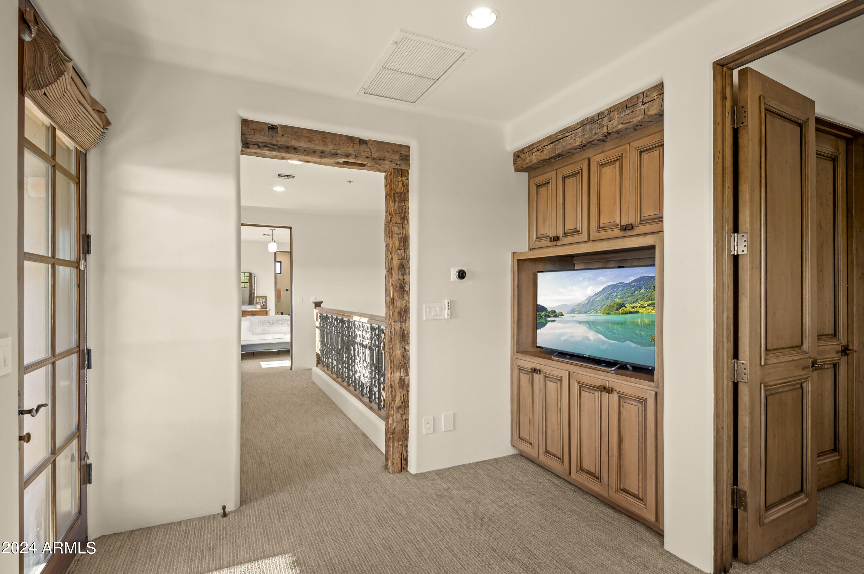 DC RANCH - Residential