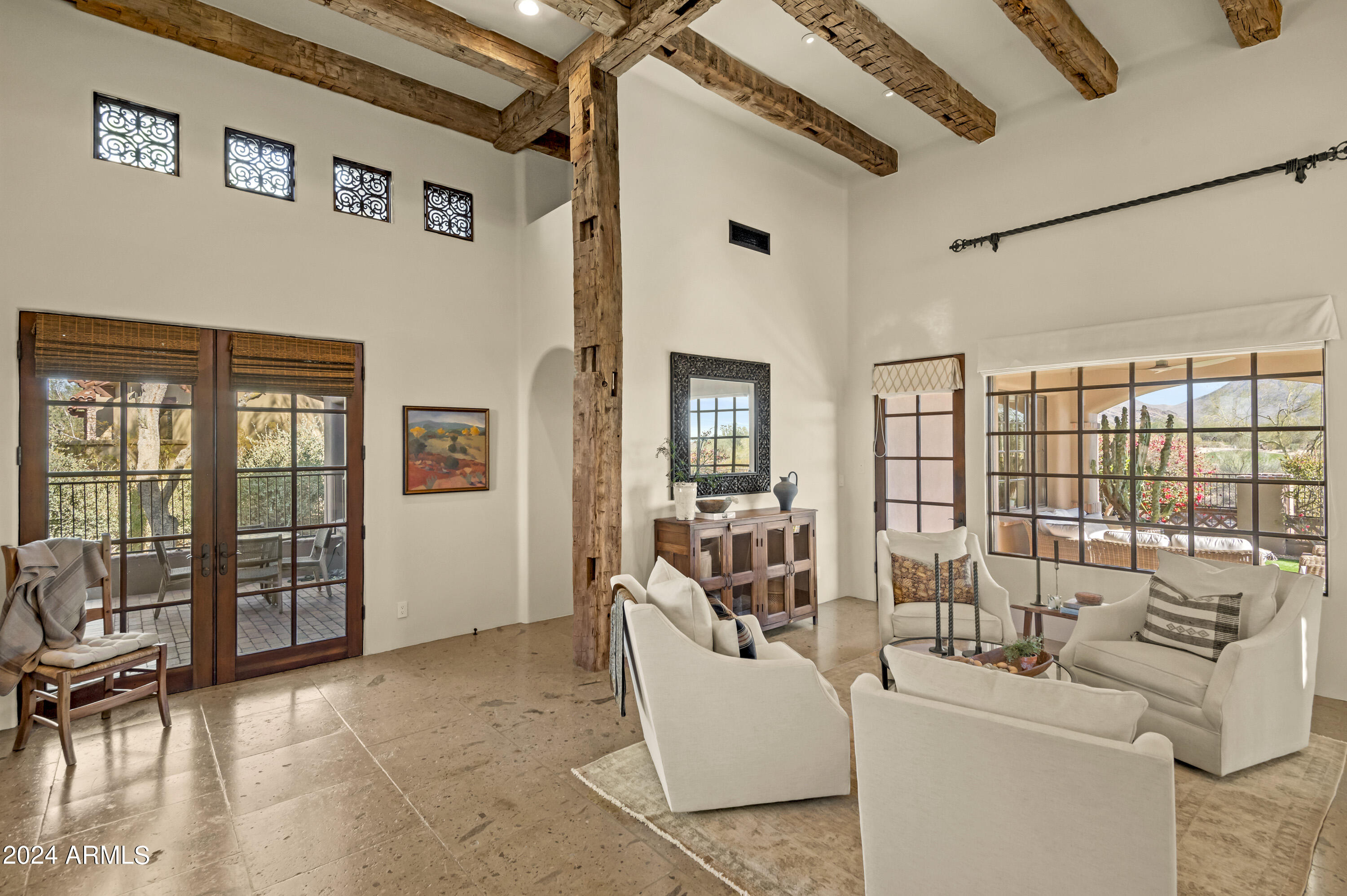DC RANCH - Residential