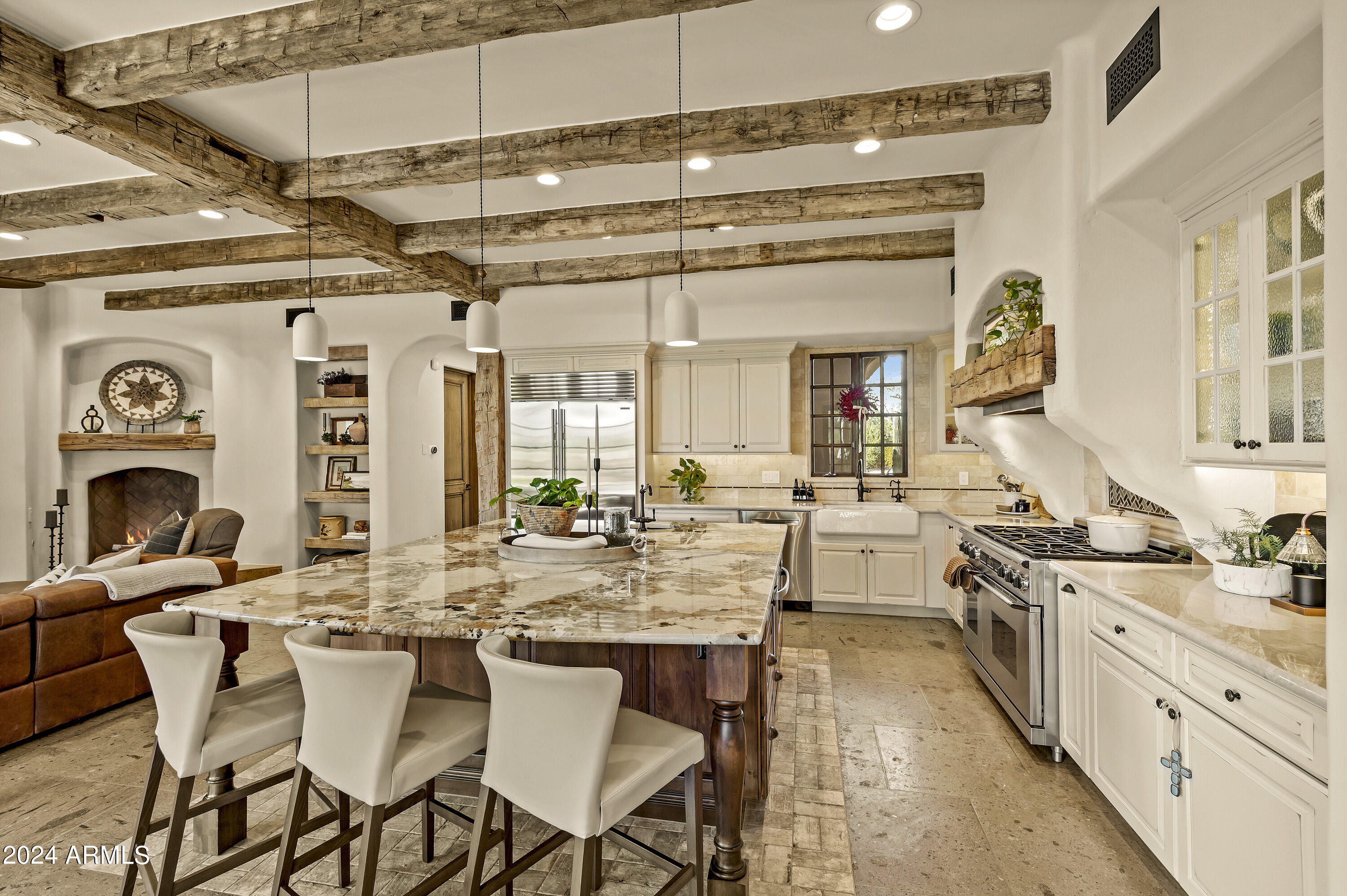 DC RANCH - Residential