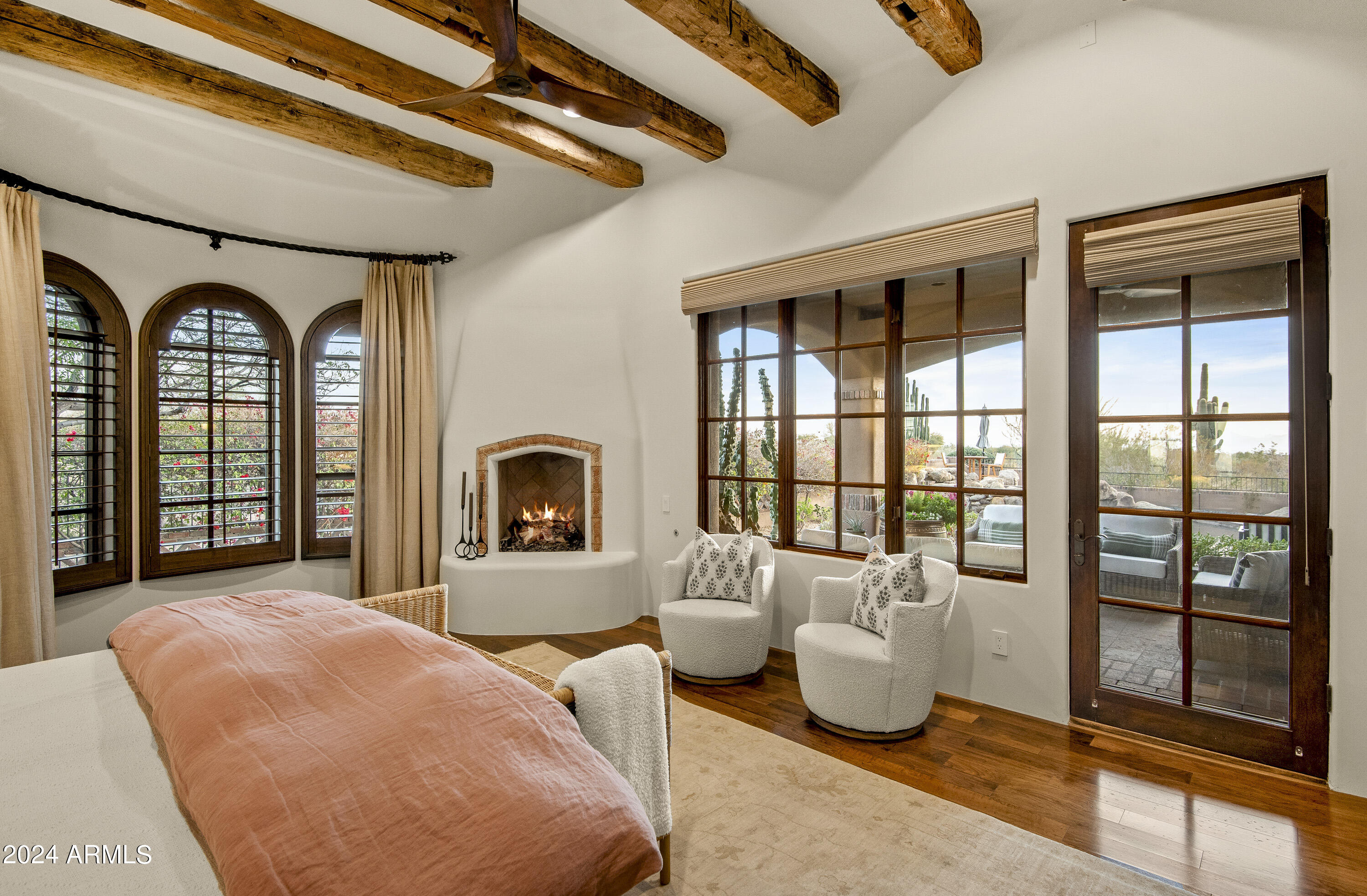 DC RANCH - Residential