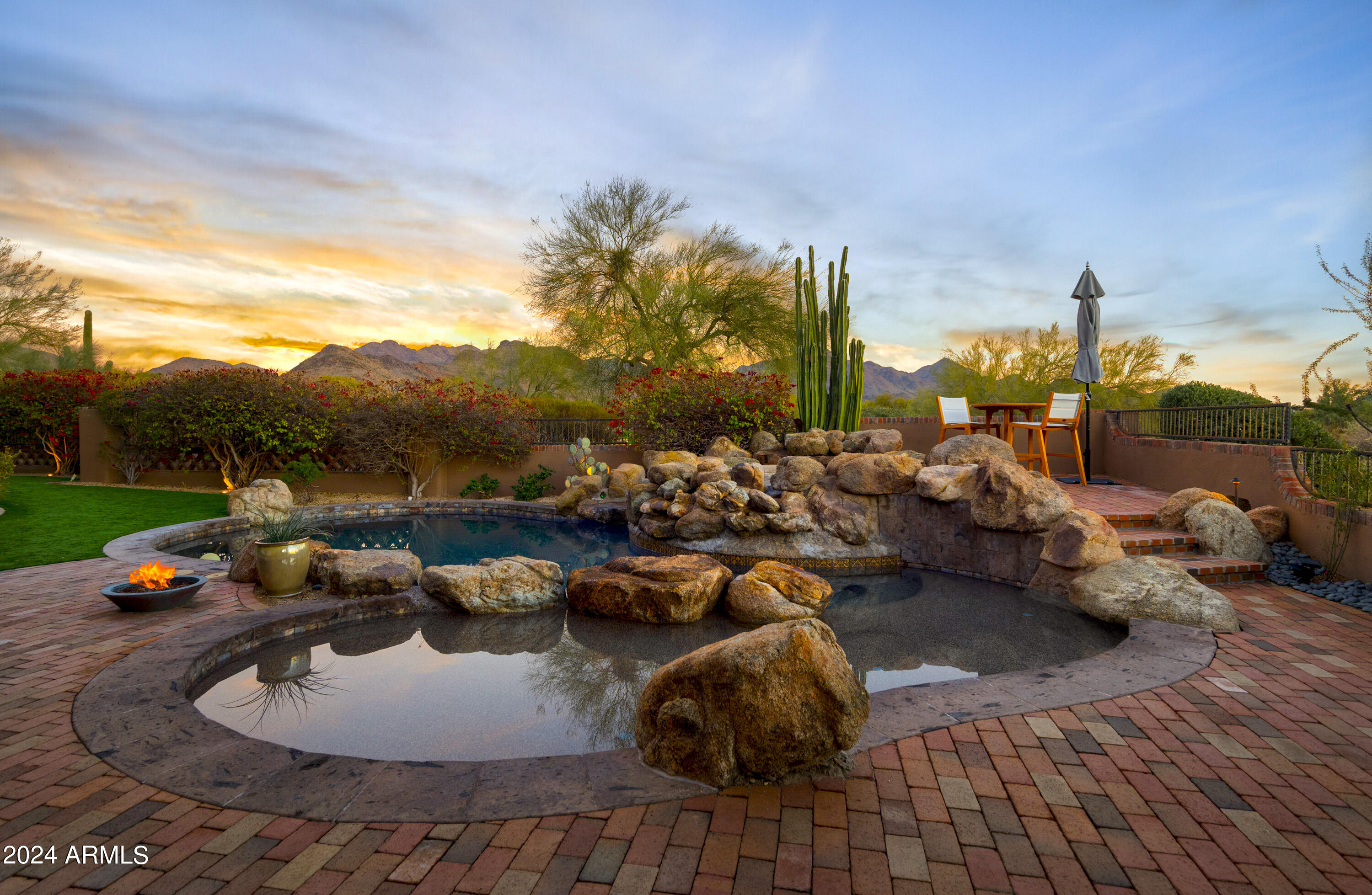 DC RANCH - Residential